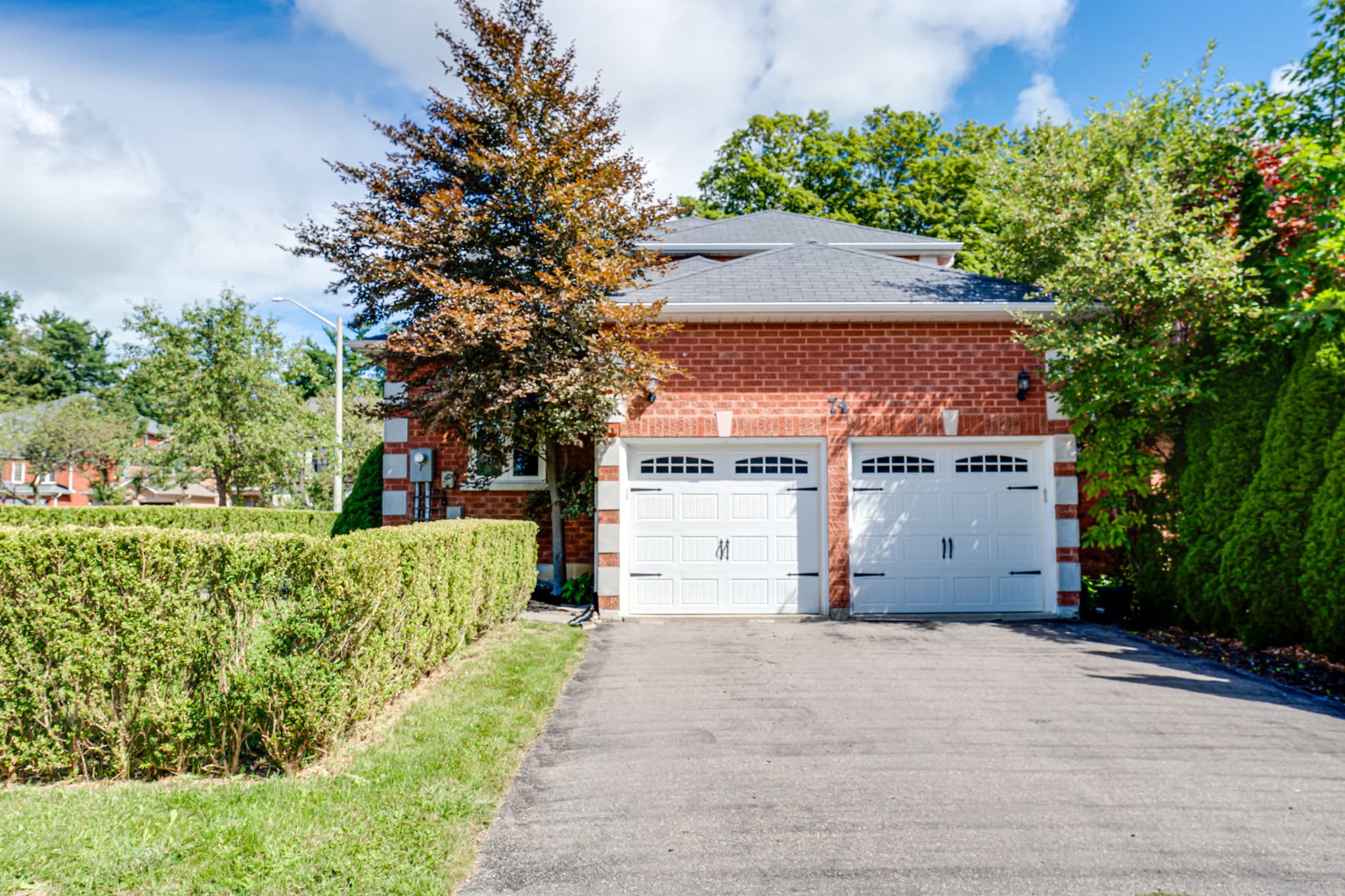 74 Cedar Springs Dr Richmond Hill, ON L4S 2B3