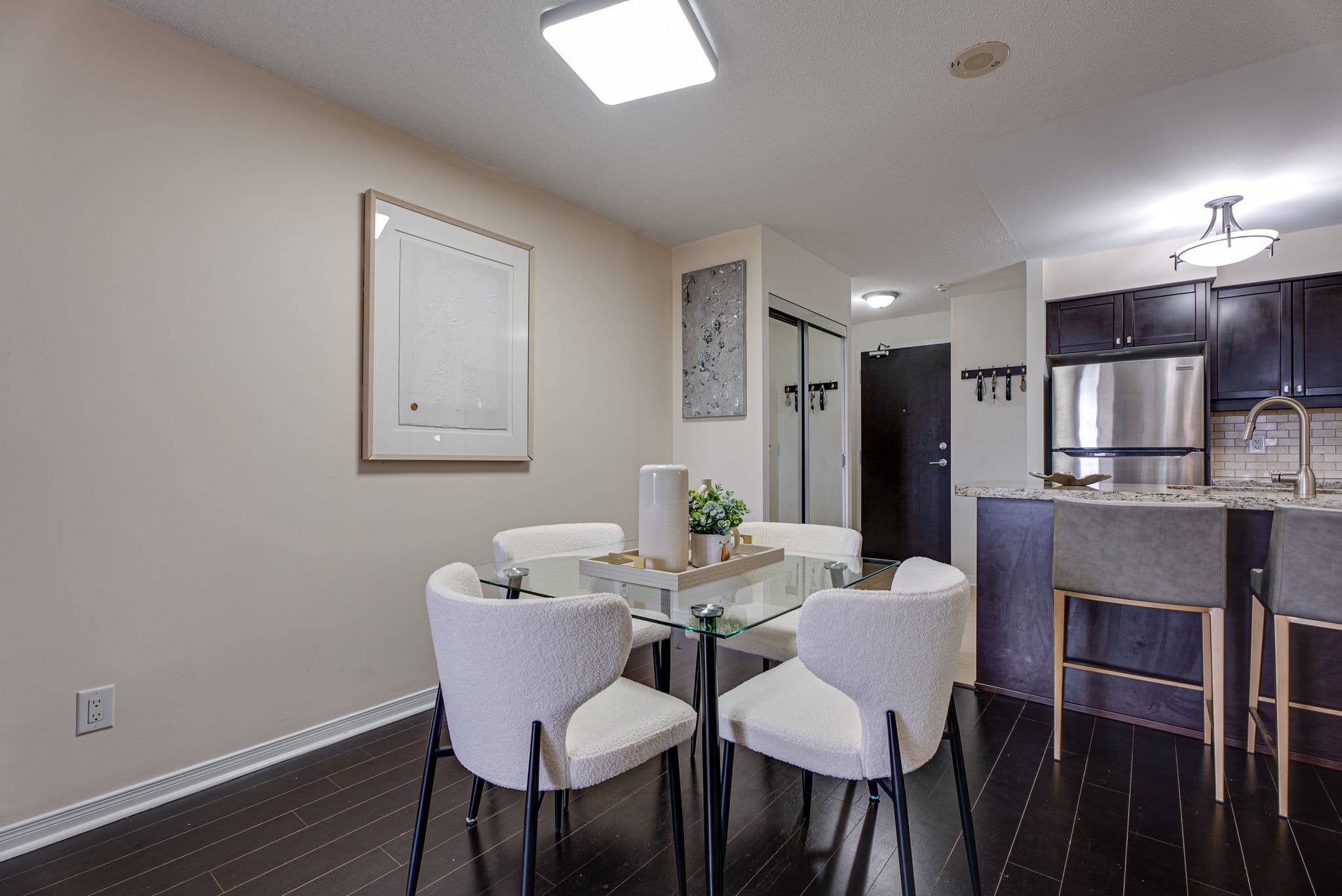 75 King William Crescent Unit 507 Richmond Hill, ON L4B 0C1