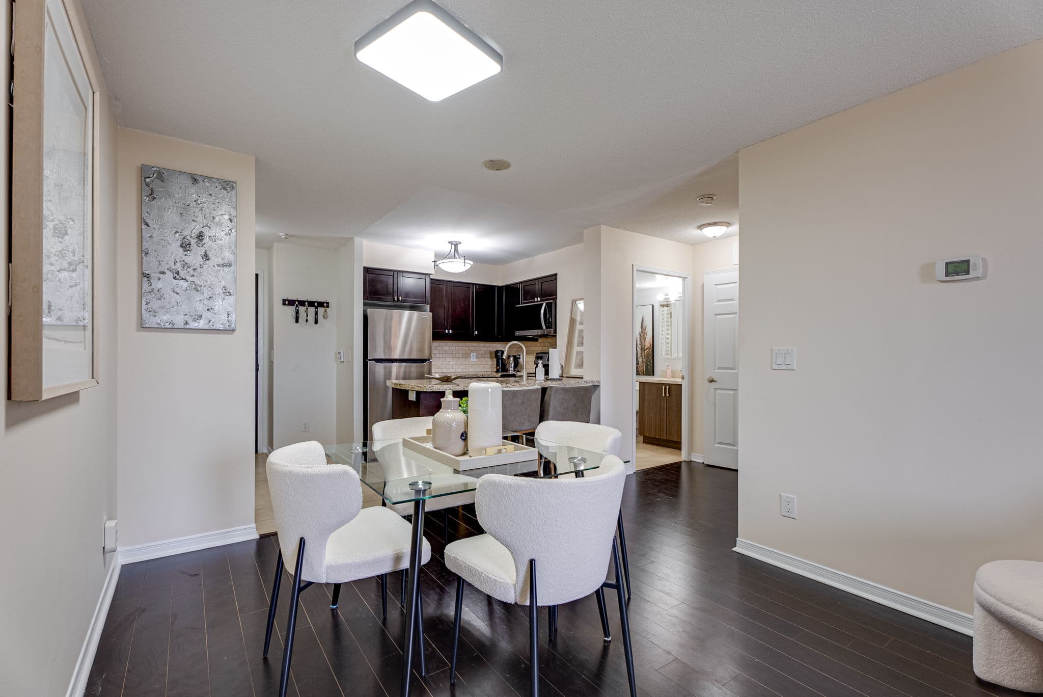 75 King William Crescent Unit 507 Richmond Hill, ON L4B 0C1