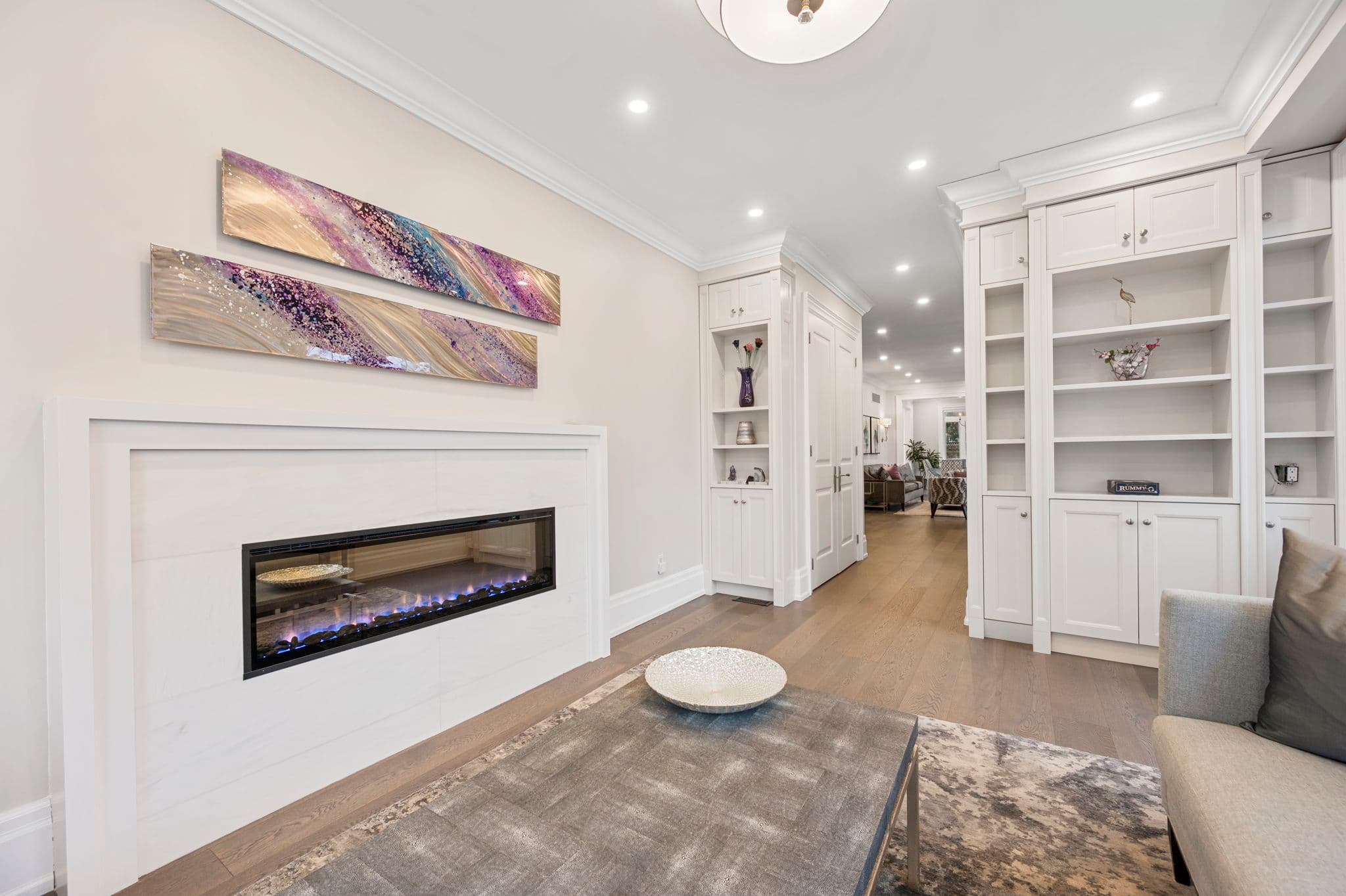 75 Strauss Rd Vaughan, ON L4J 8Z6