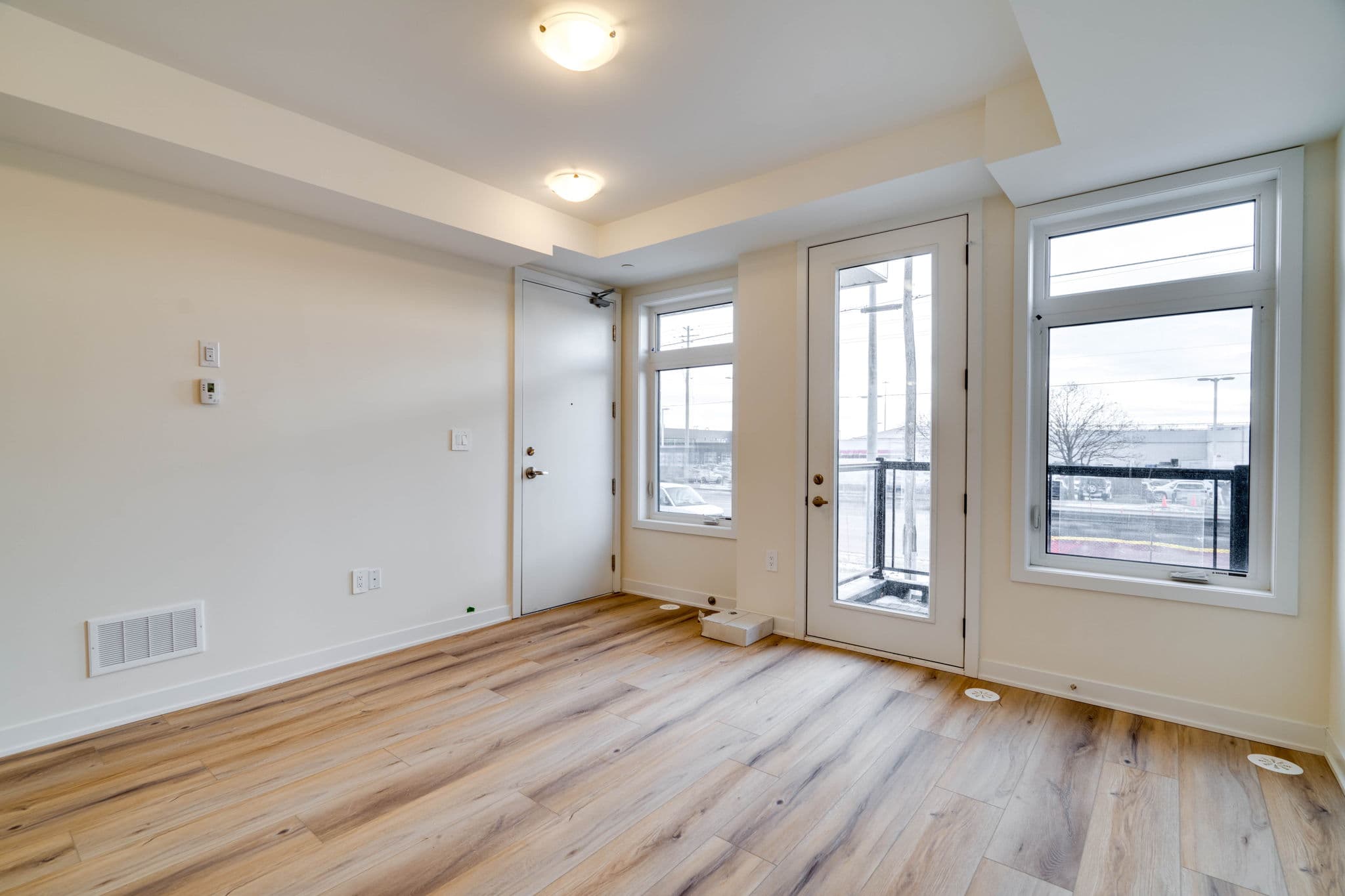 755 OMEGA DRIVE Unit 322 Pickering, ON L1V 0H1