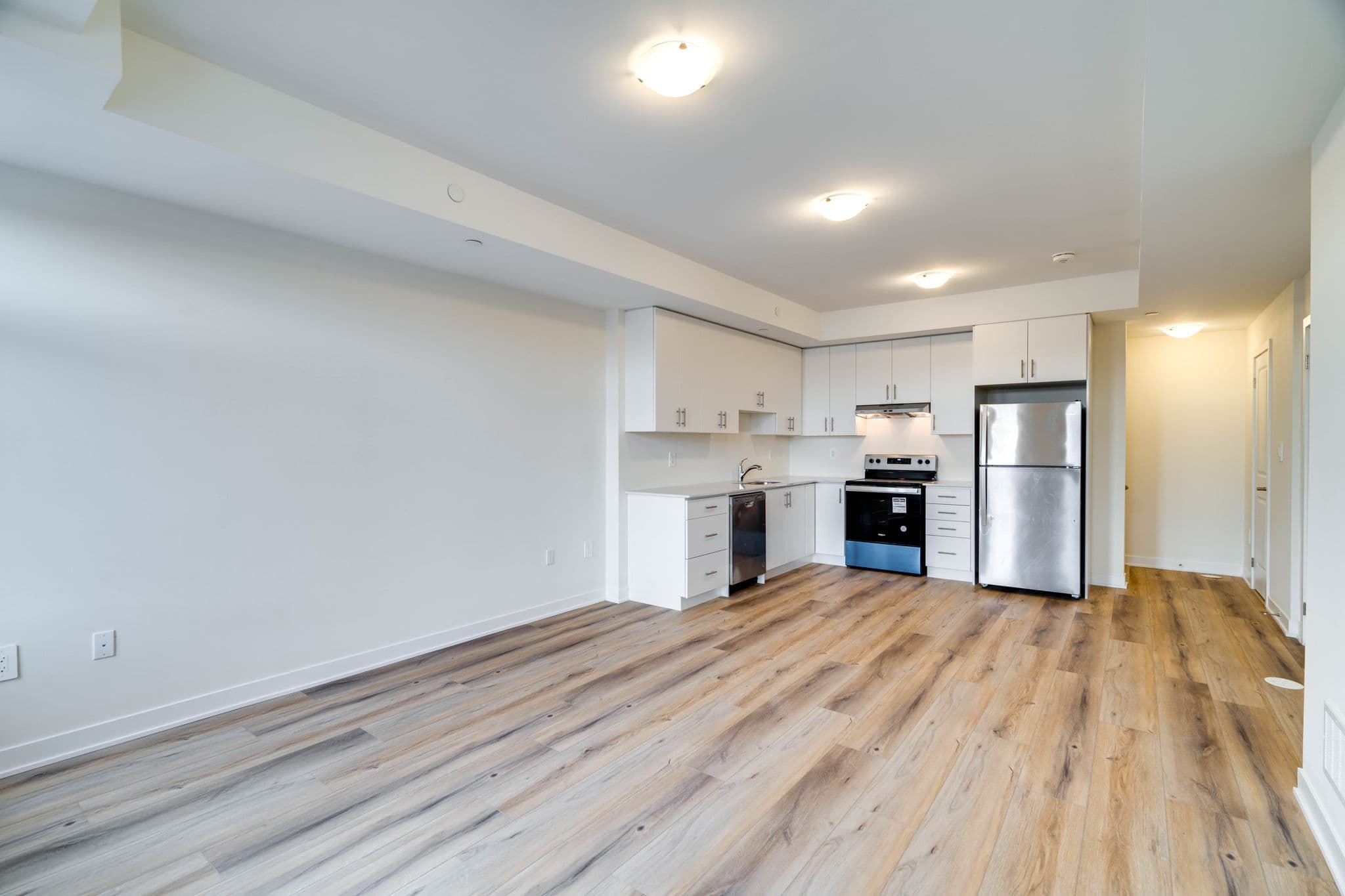 755 OMEGA DRIVE Unit 322 Pickering, ON L1V 0H1