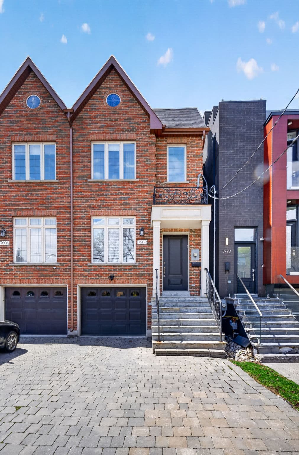 760 B Avenue Rd Toronto, ON M5P 2K3