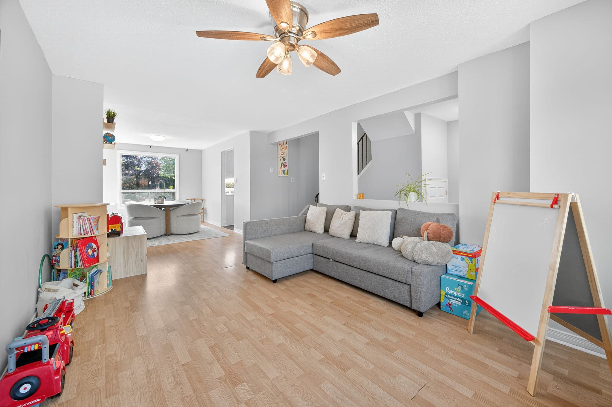 765 Oklahoma Dr Unit 54 Pickering, ON L1W 3C9