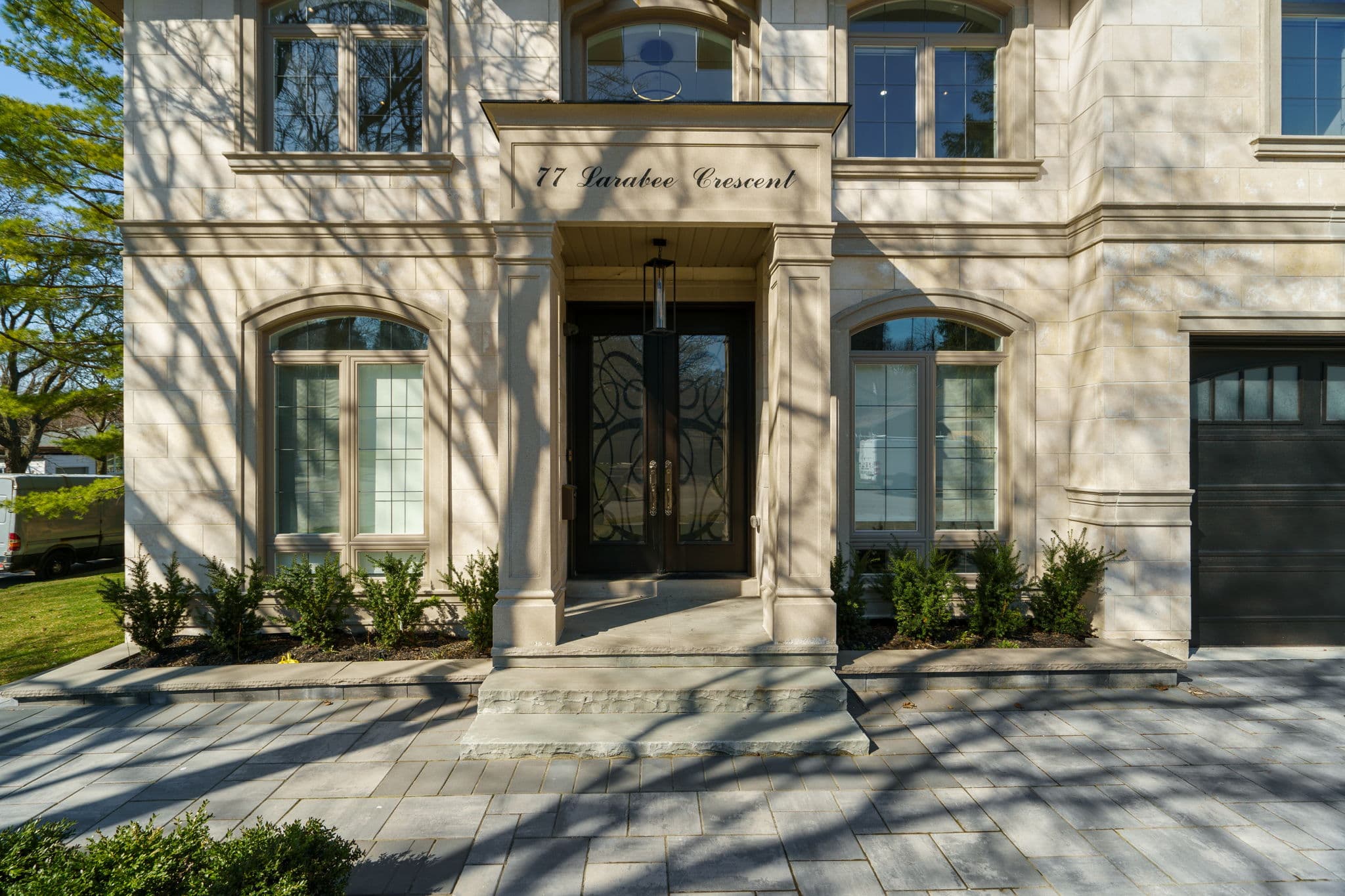 77 Larabee Crescent Toronto, ON M3A 3E6