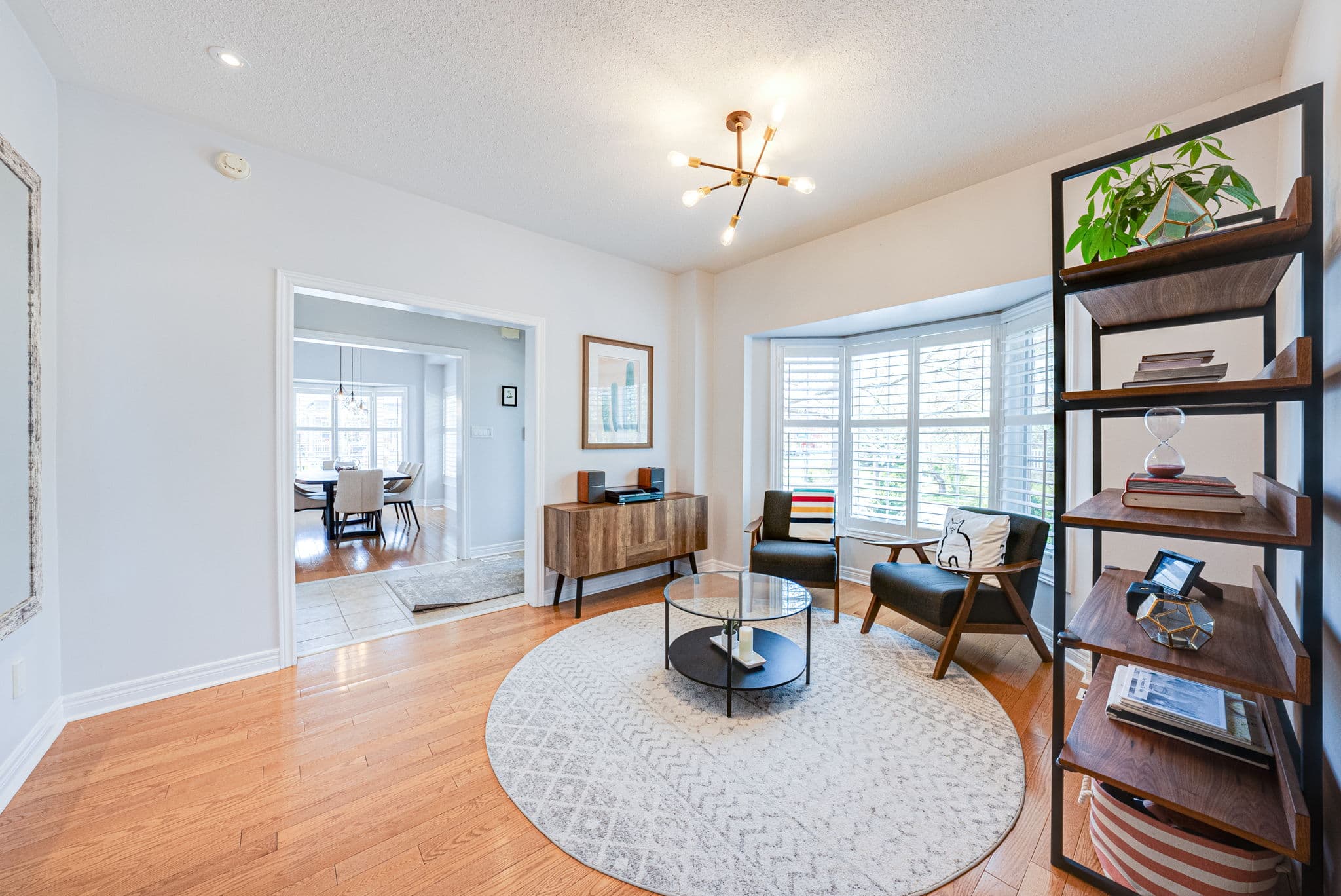 78 Calmar Crescent Aurora, ON L4G 7Y1