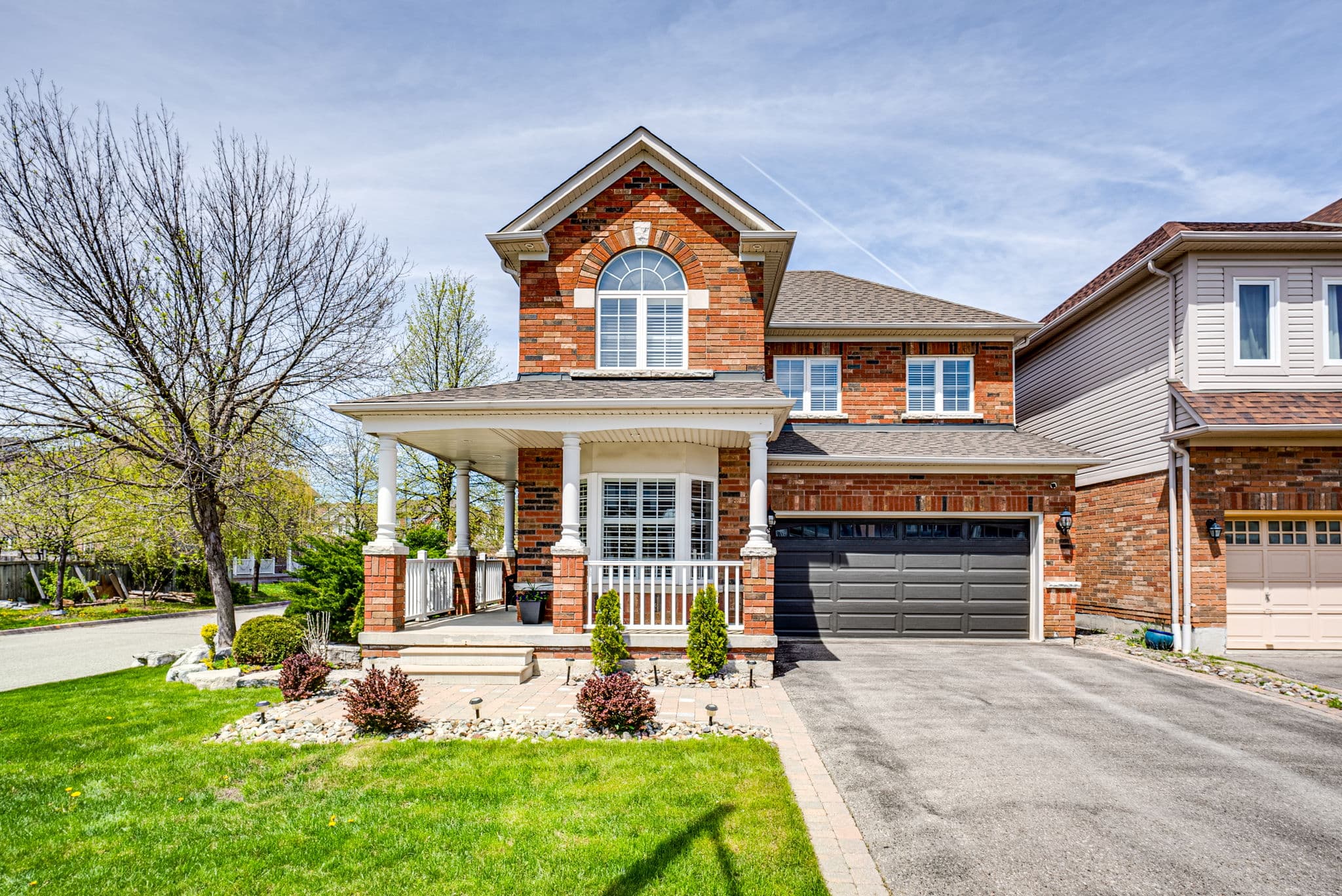 78 Calmar Crescent Aurora, ON L4G 7Y1