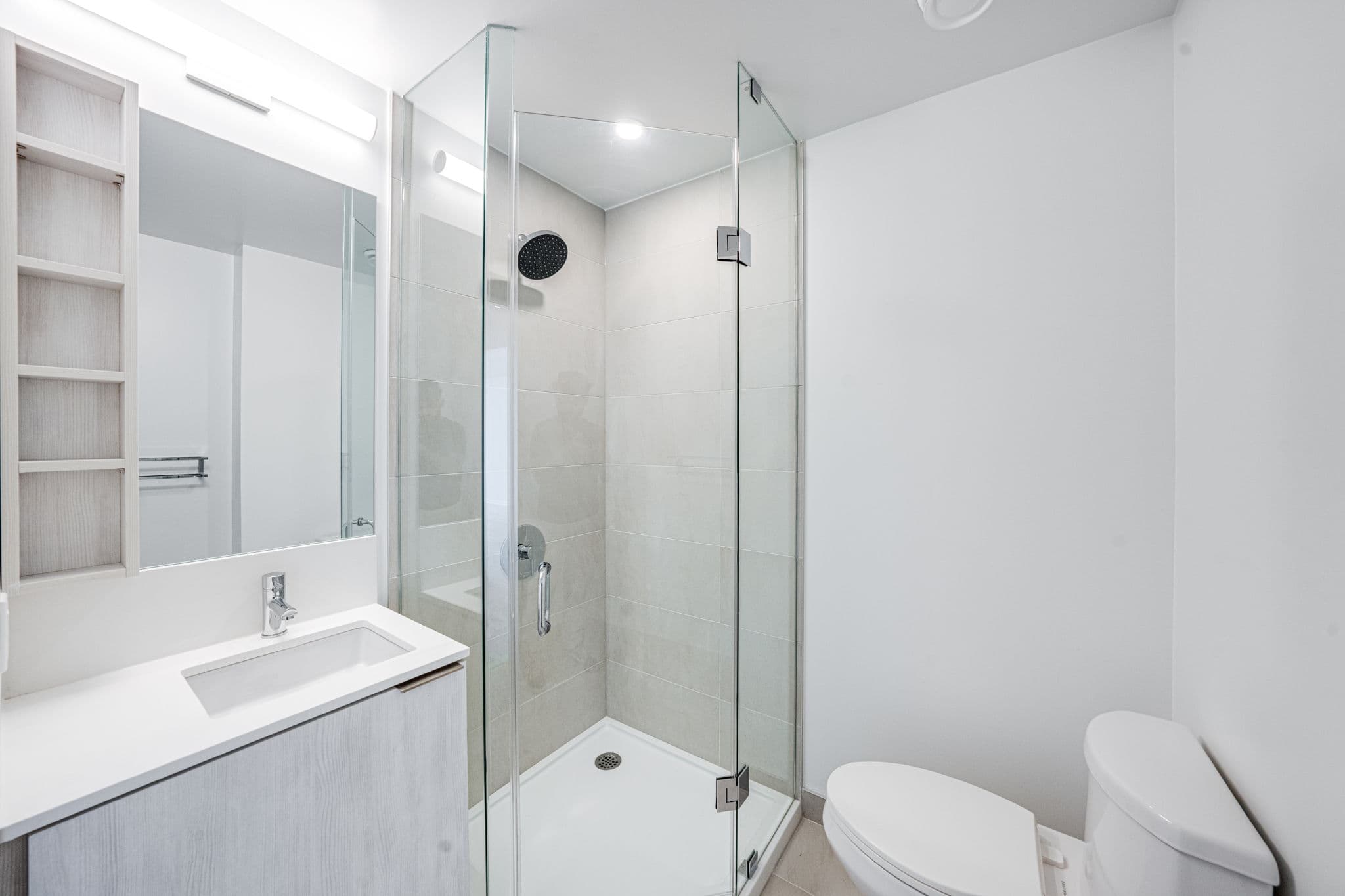 7890 Jane St Unit TBD Vaughan, ON L4K 0K9