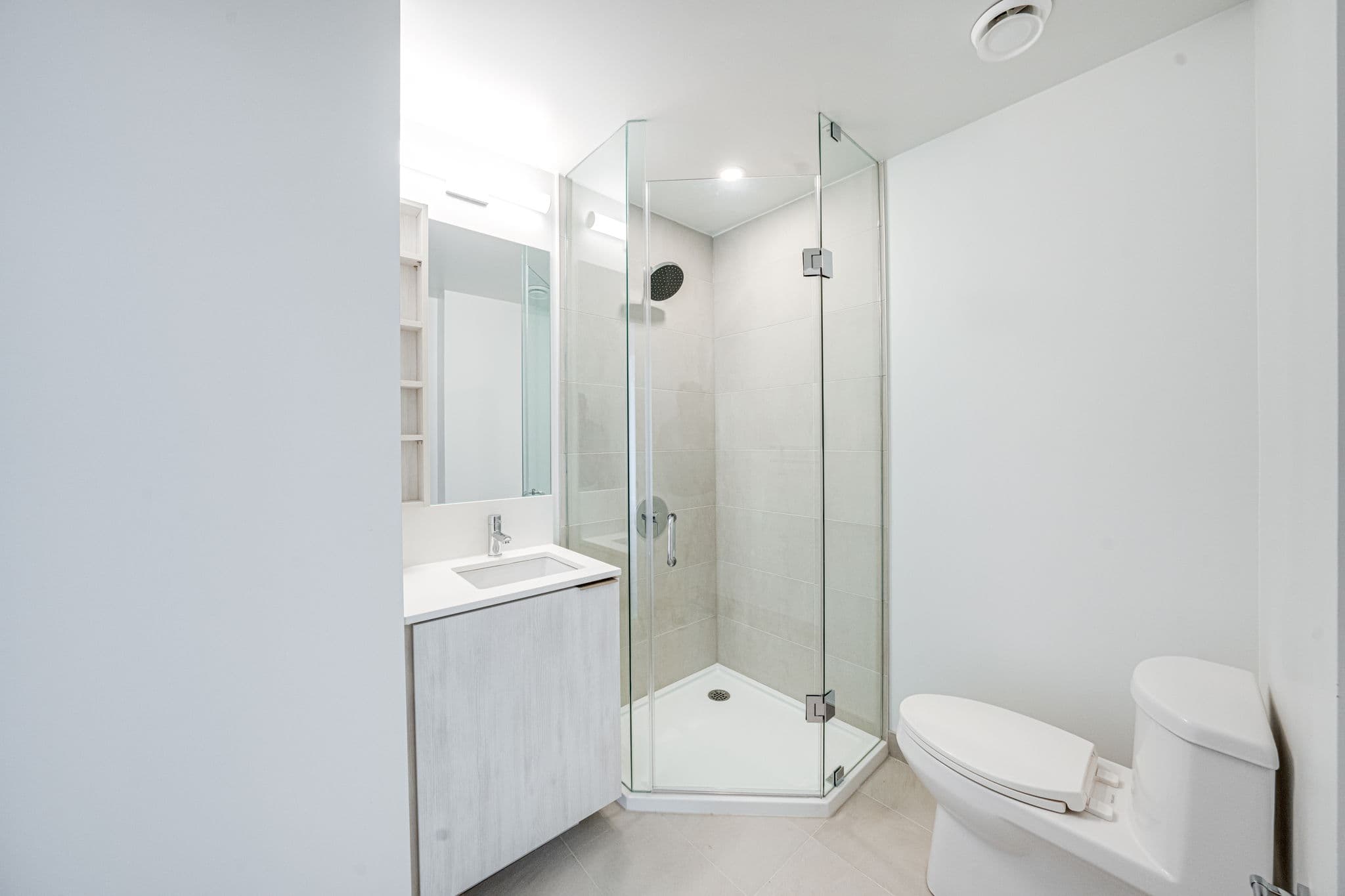 7890 Jane St Unit TBD Vaughan, ON L4K 0K9