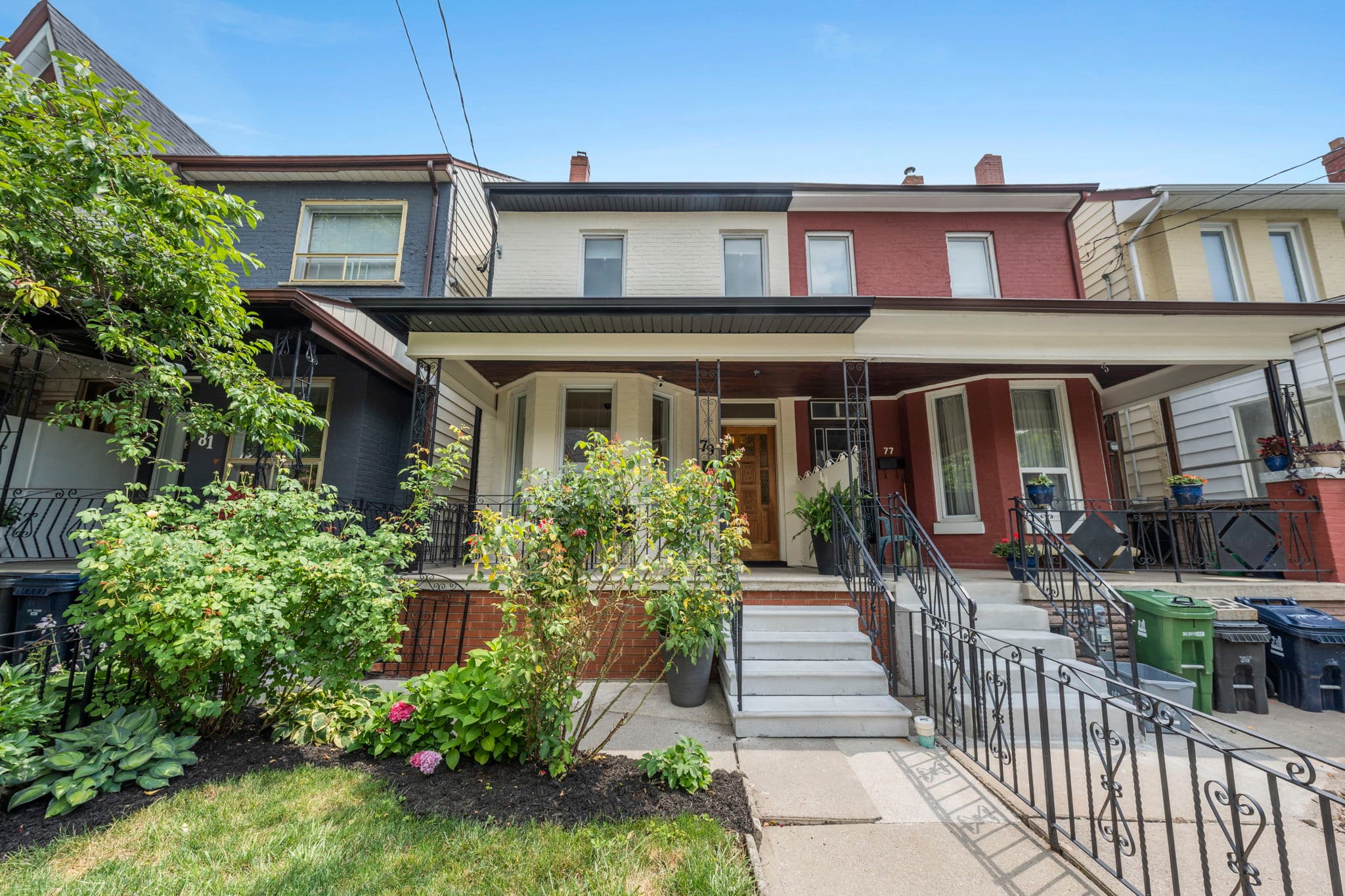 79 Montrose Ave Toronto, ON M6J 2T6