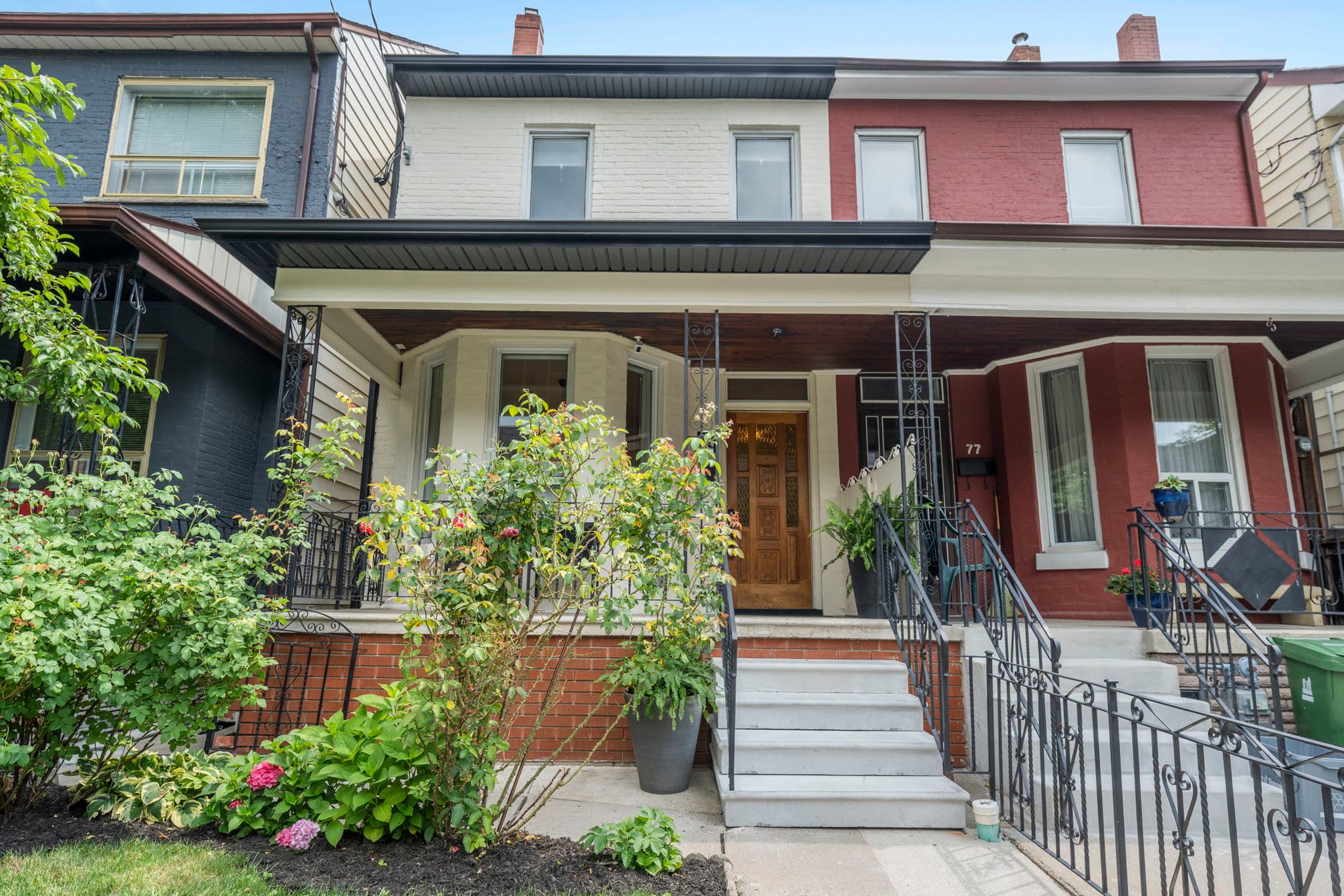 79 Montrose Ave Toronto, ON M6J 2T6