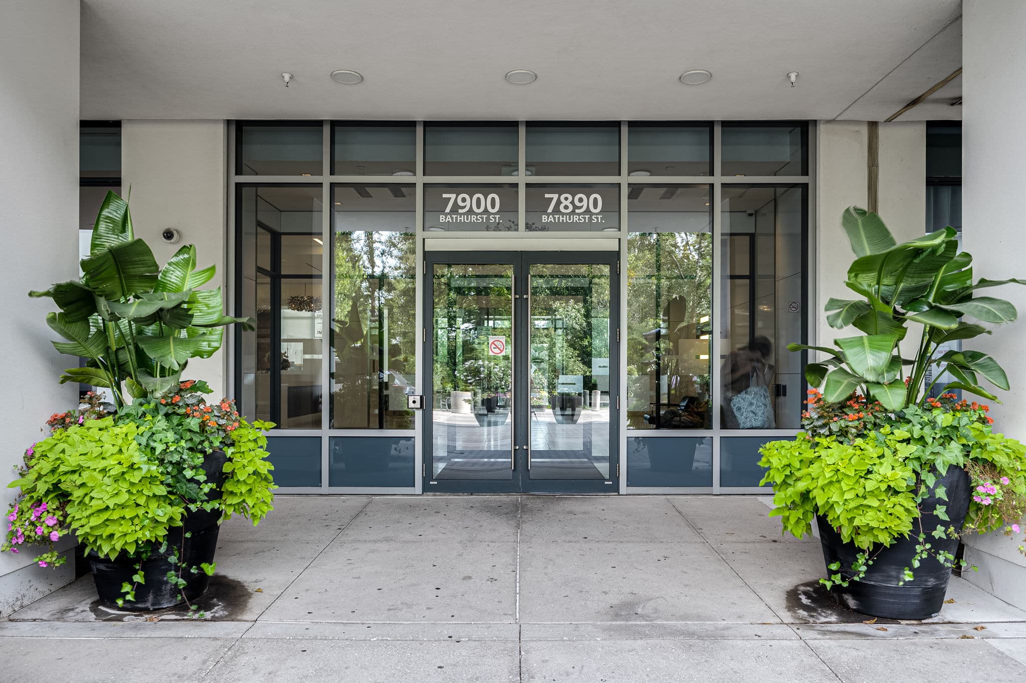 7900 Bathurst St Unit 514 Thornhill, ON L4J 0J9