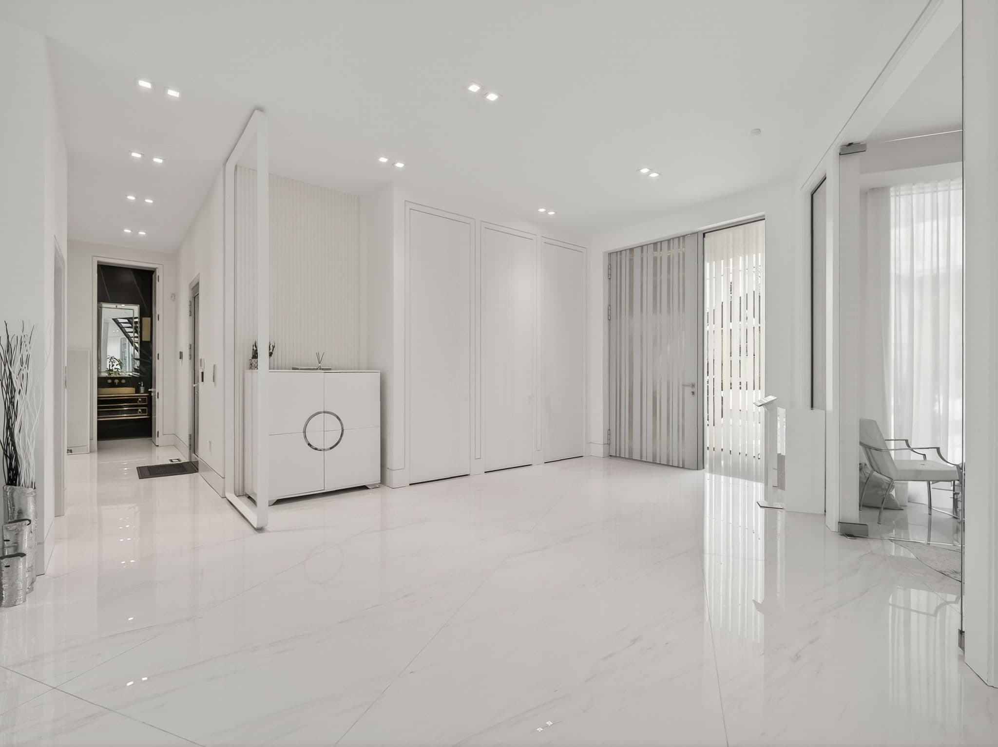 8 Cadmus Rd Toronto, ON M2M 2M4