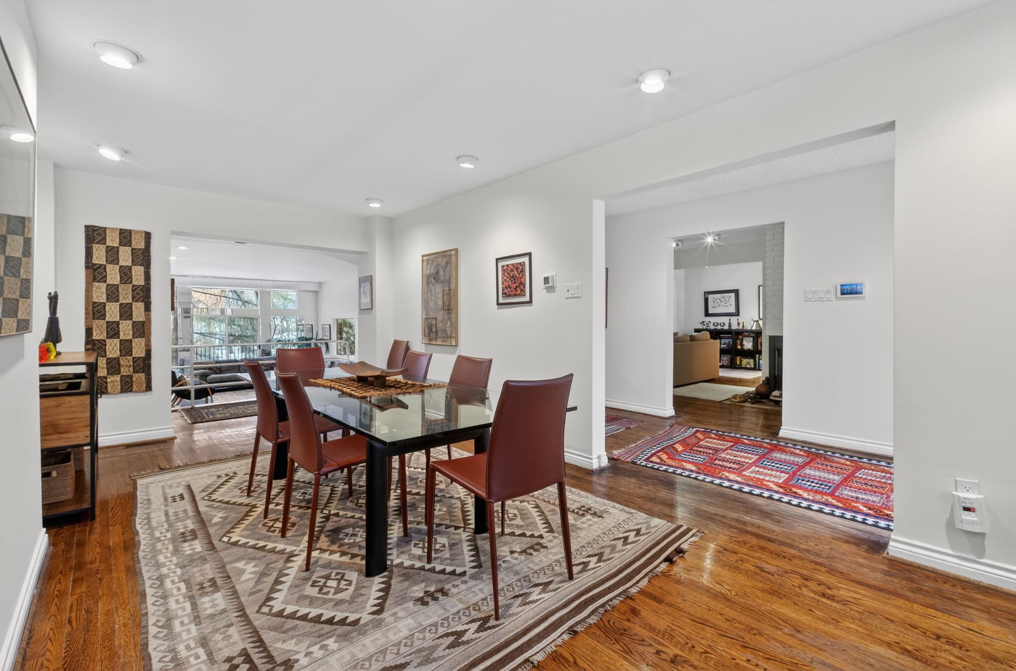 80 Donwoods Dr Toronto, ON M4N 2G5