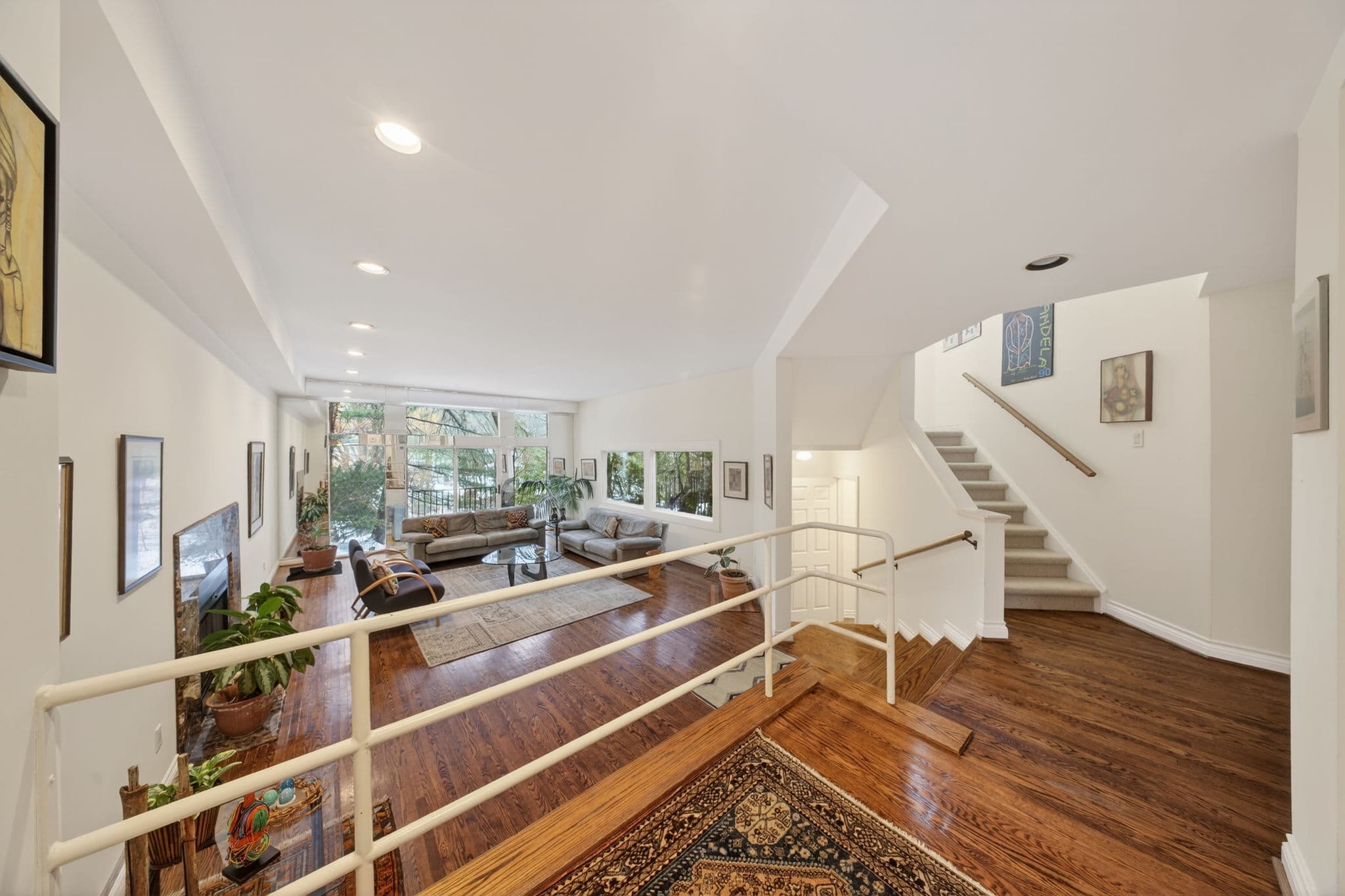 80 Donwoods Dr Toronto, ON M4N 2G5