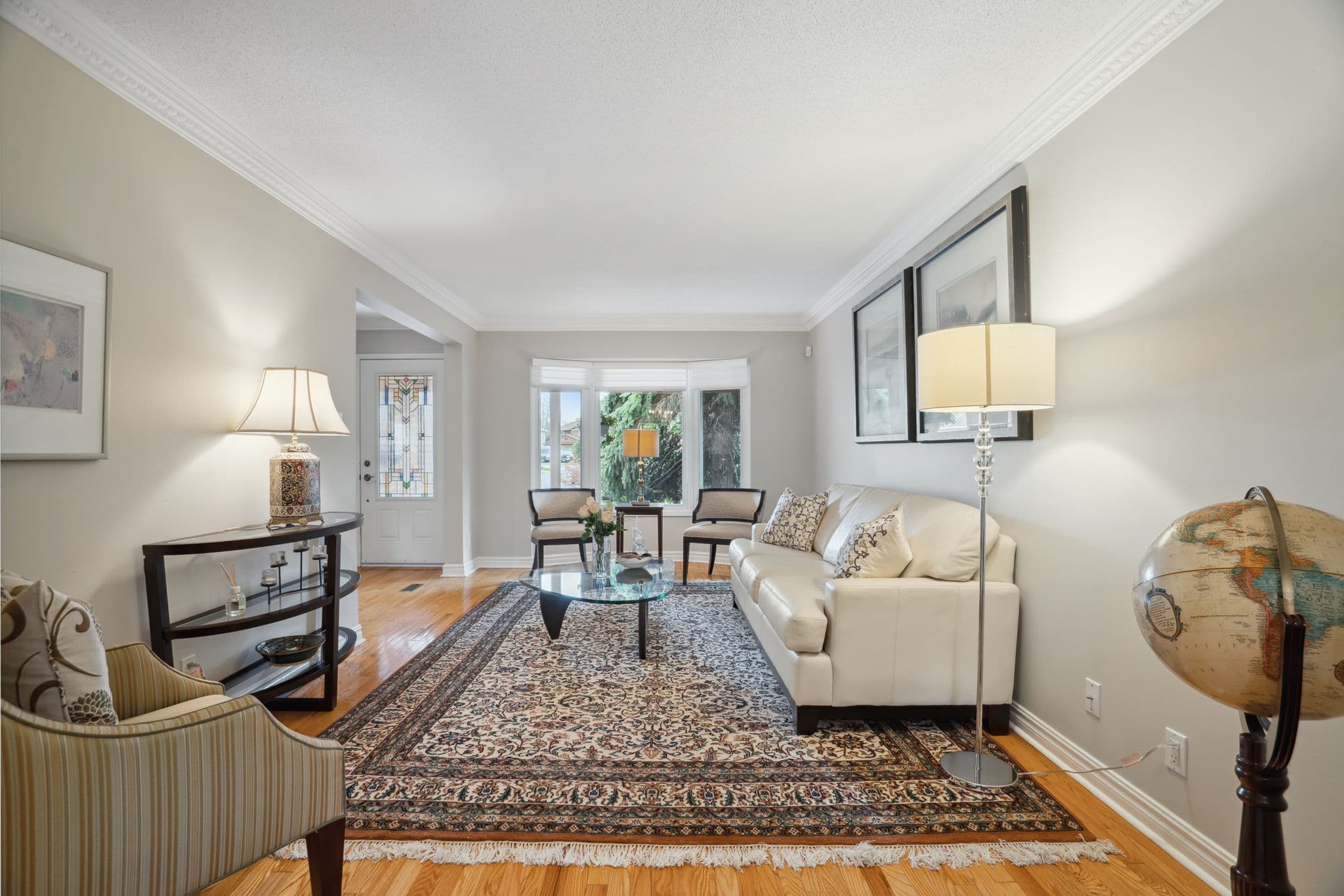 80 Eleanor Cir Richmond Hill, ON L4C 6K7