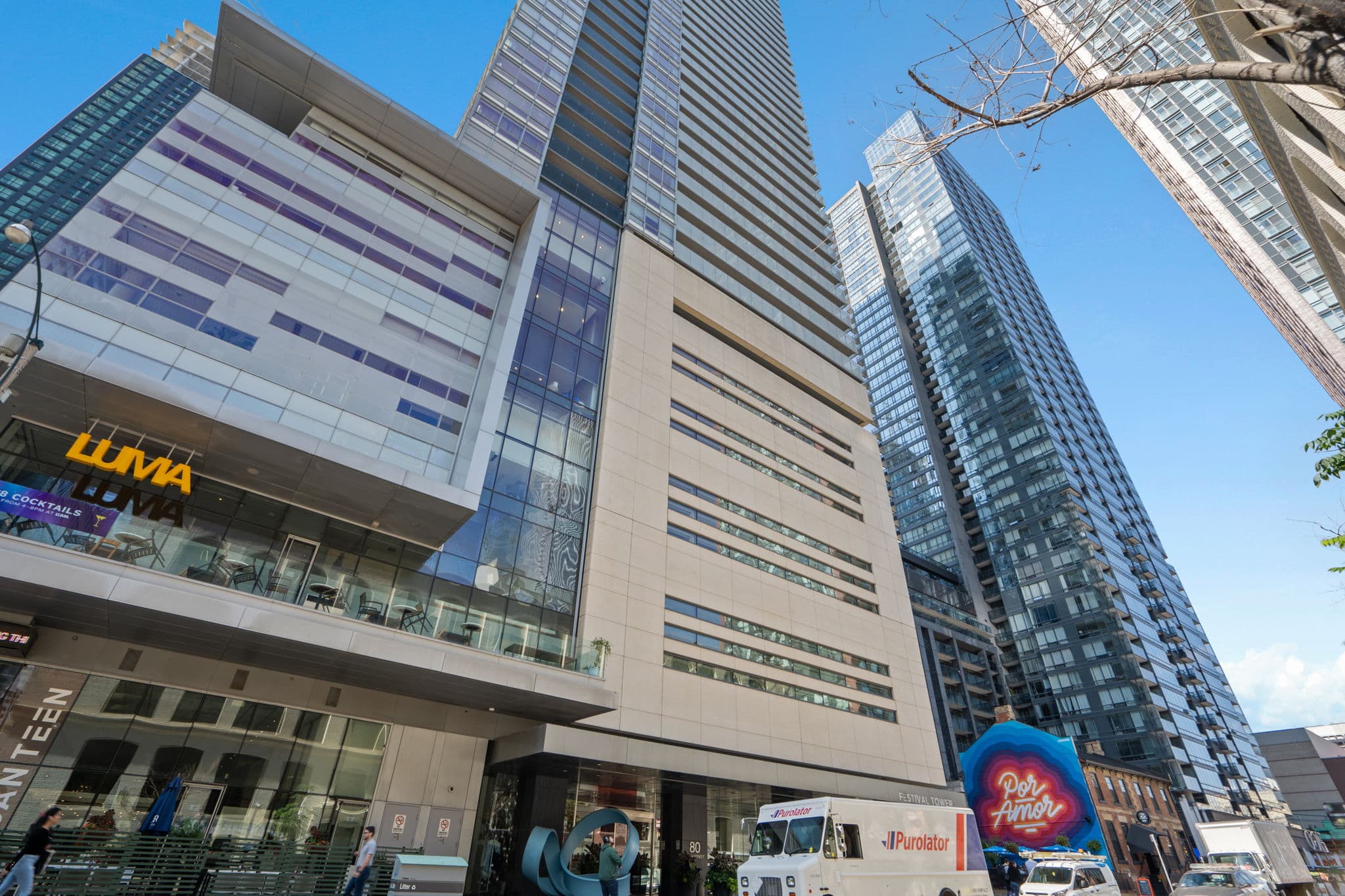 80 John St Unit 1212 Toronto, ON M5V 3X4