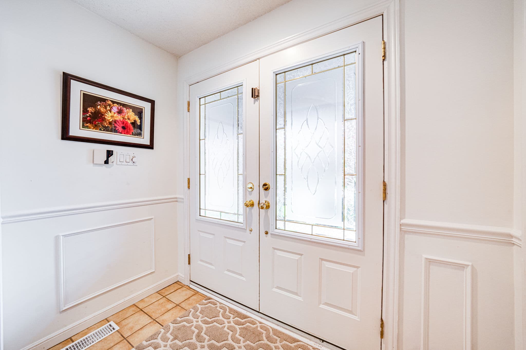 80 Lunau Ln Markham, ON L3T 5N4