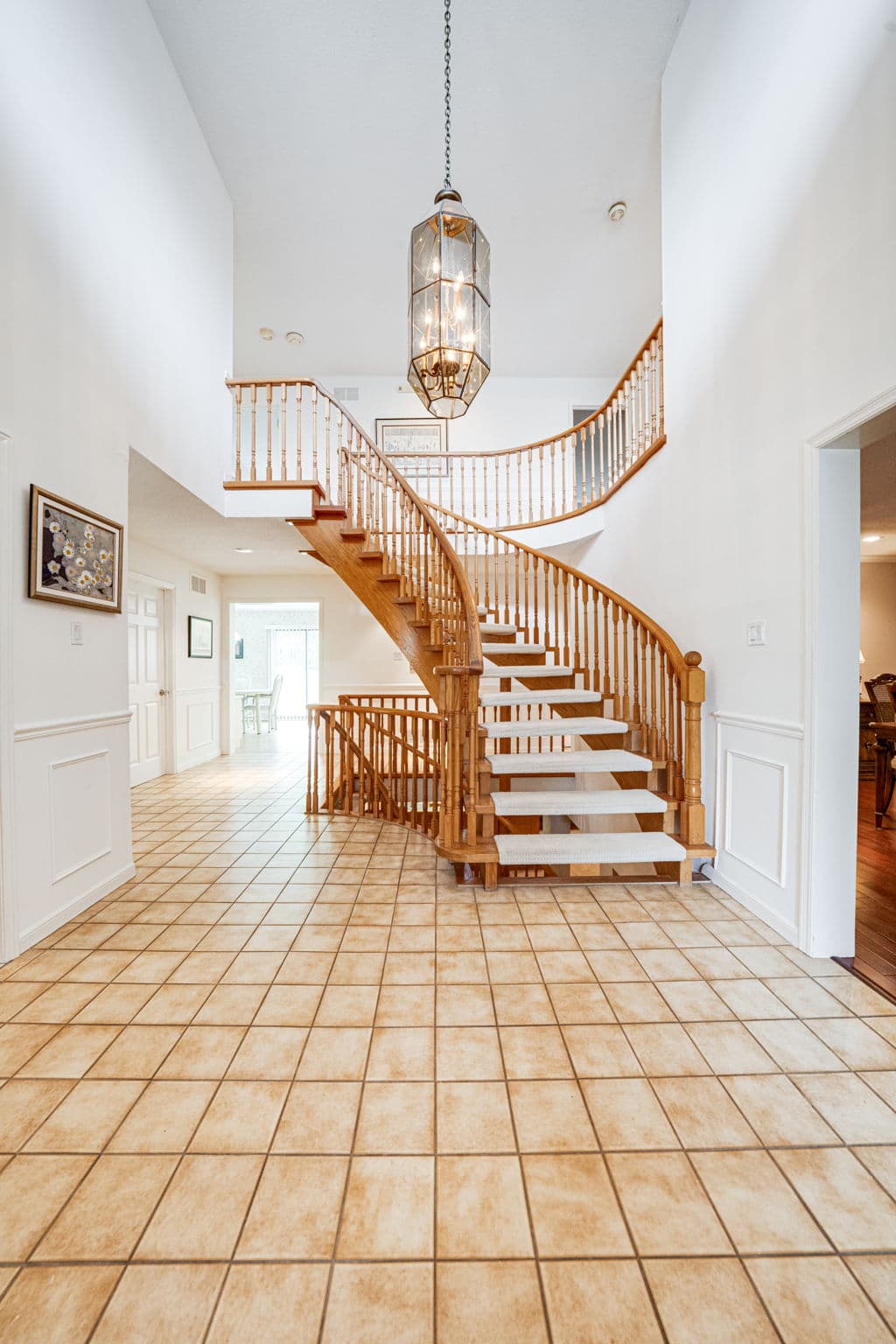 80 Lunau Ln Markham, ON L3T 5N4