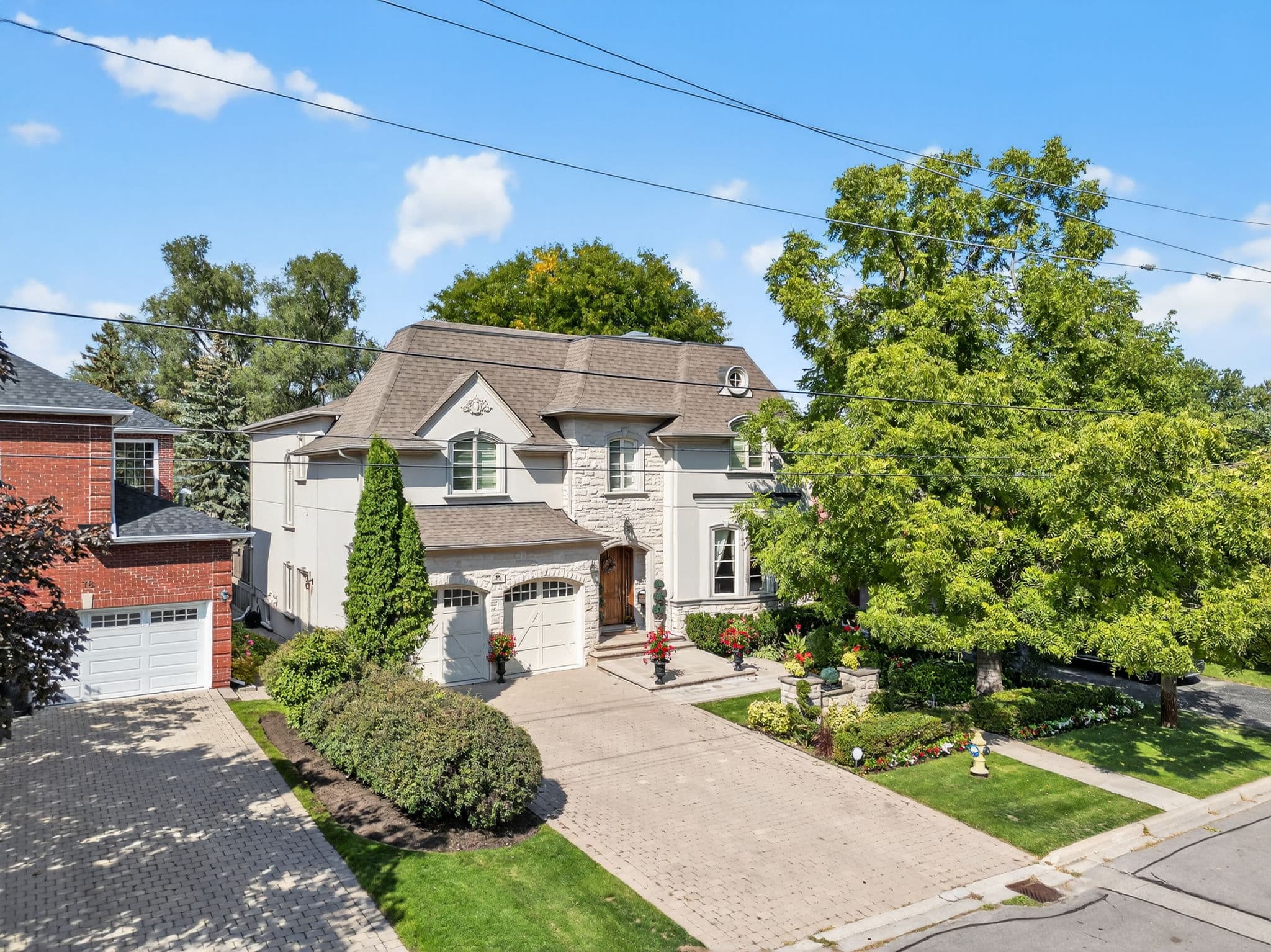 80 Owen Blvd Toronto, ON M2P 1G3