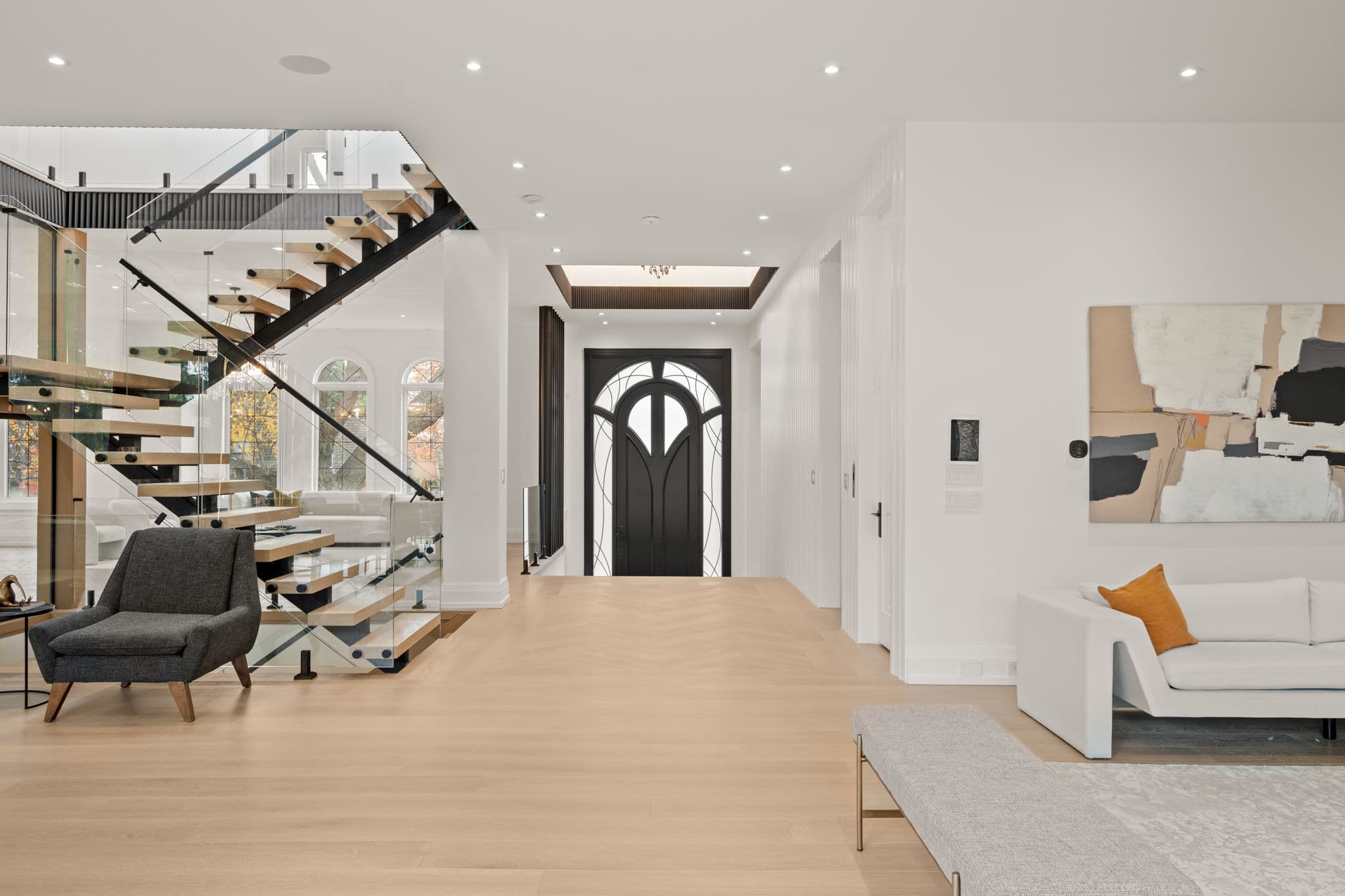 81 Upper Canada Dr Toronto, ON M2P 2A3