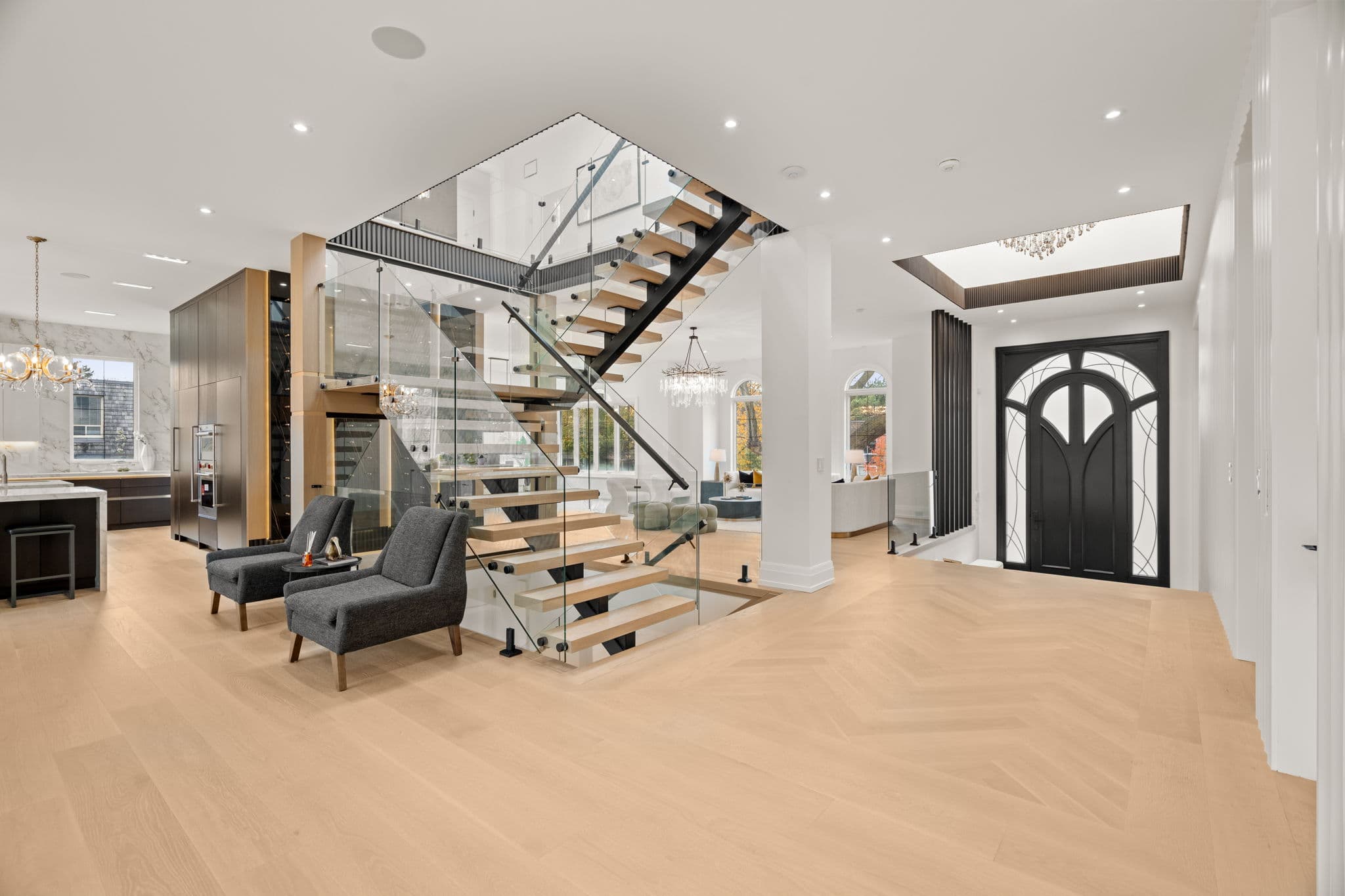 81 Upper Canada Dr Toronto, ON M2P 2A3