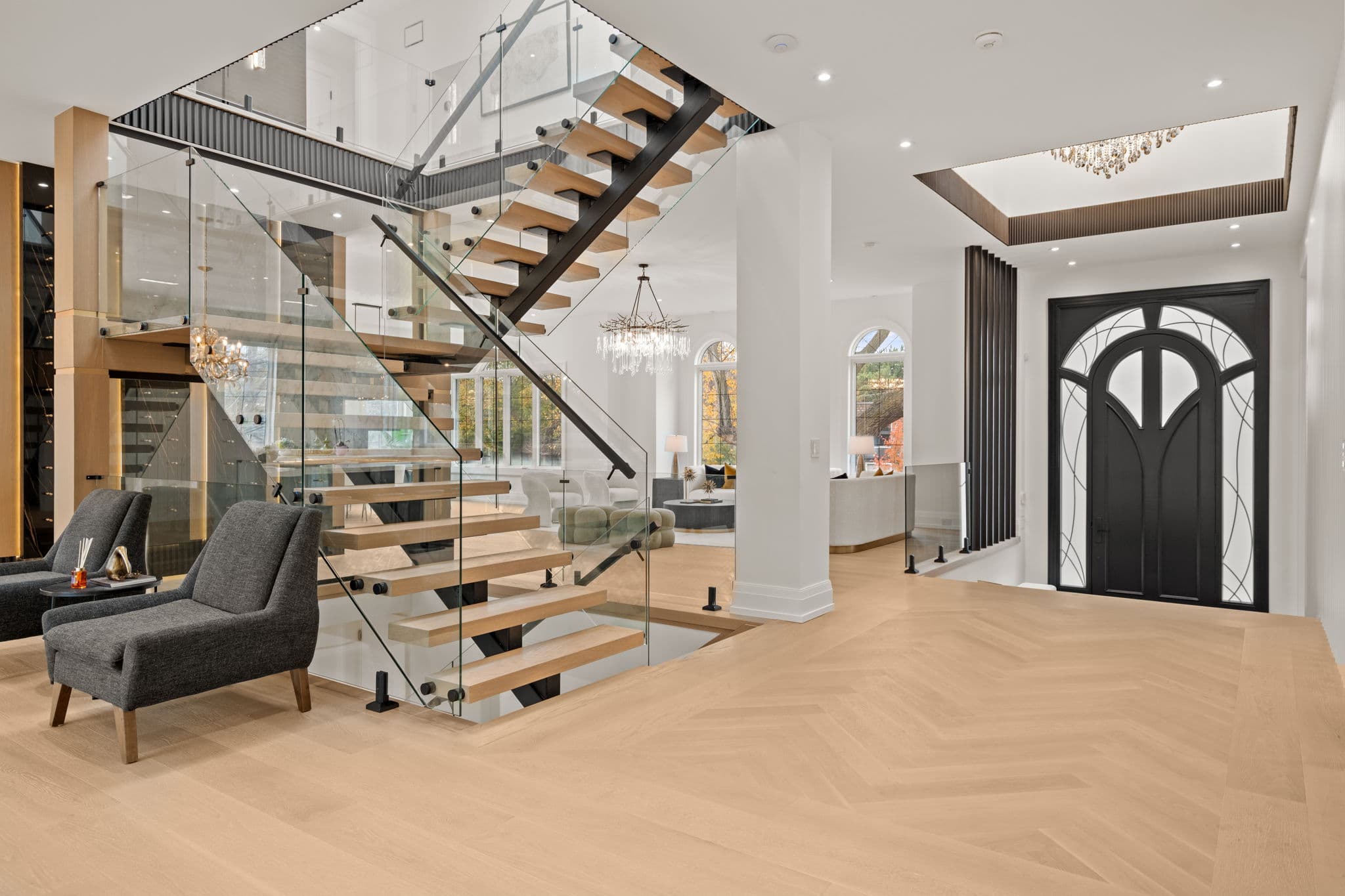 81 Upper Canada Dr Toronto, ON M2P 2A3
