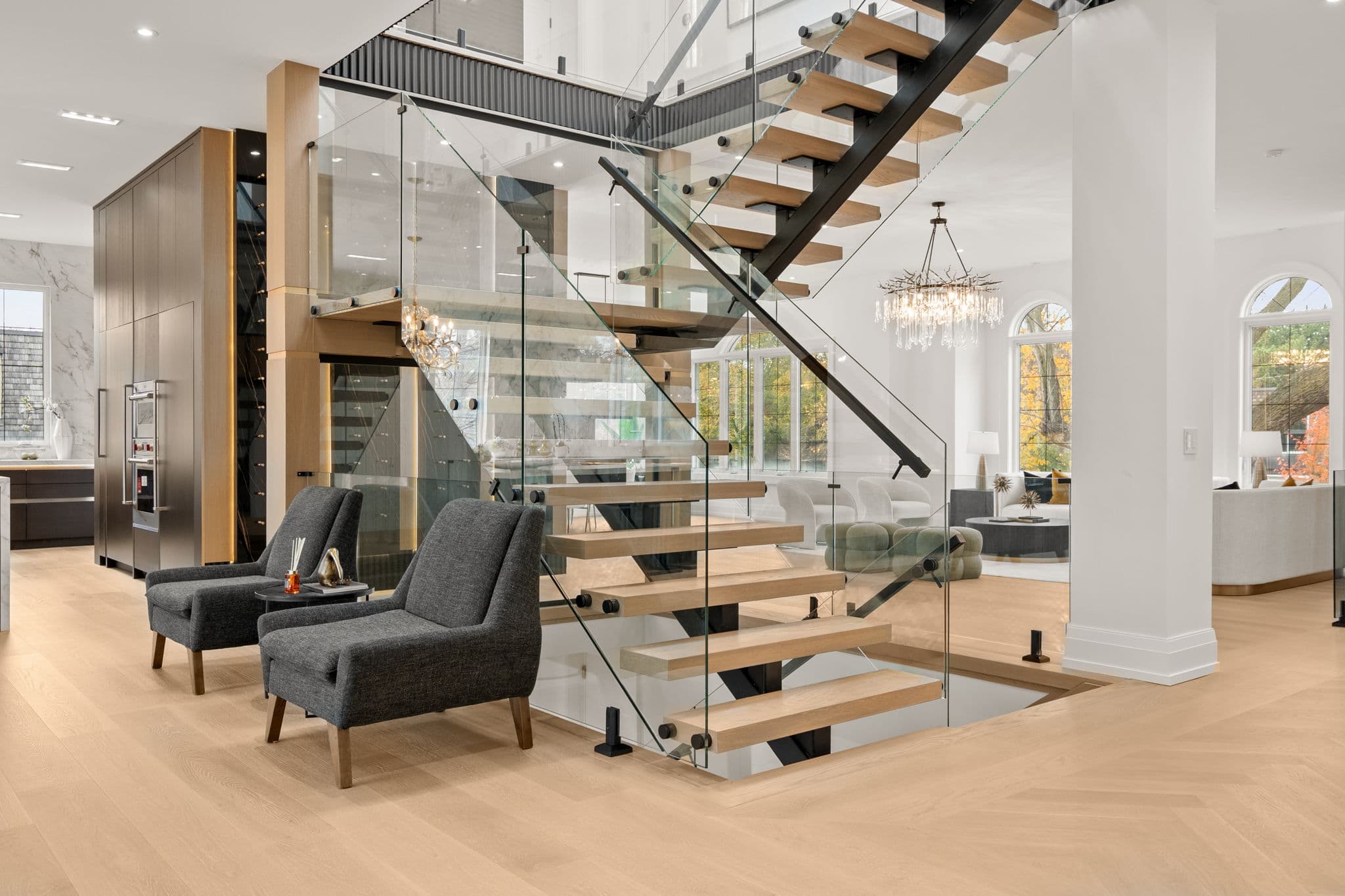 81 Upper Canada Dr Toronto, ON M2P 2A3