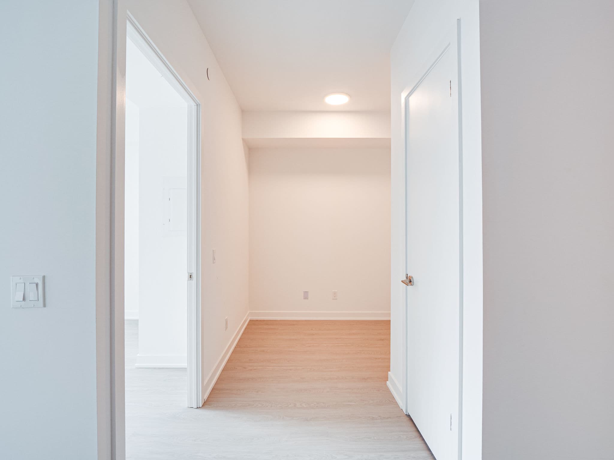 8188 Yonge St Unit 202 Vaughan, ON L4J 0M2
