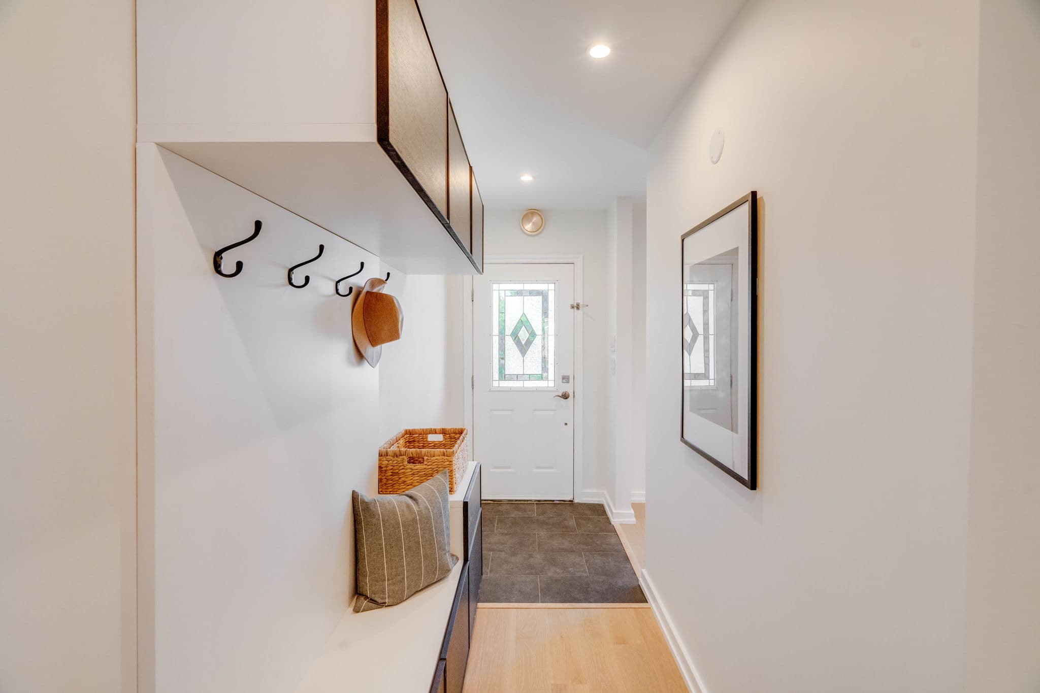 82 Bowie Ave Toronto, ON M6E 2P5