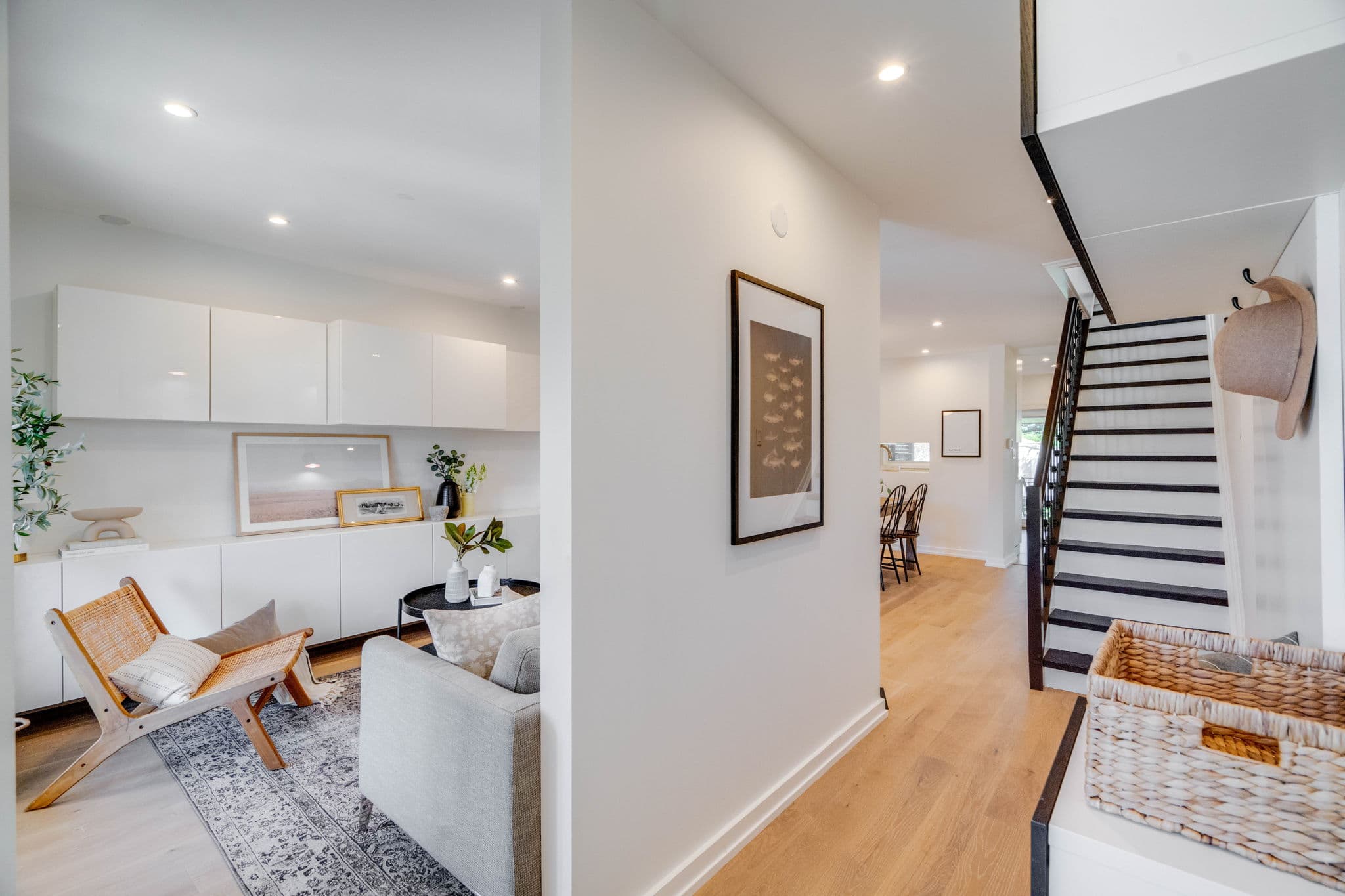 82 Bowie Ave Toronto, ON M6E 2P5