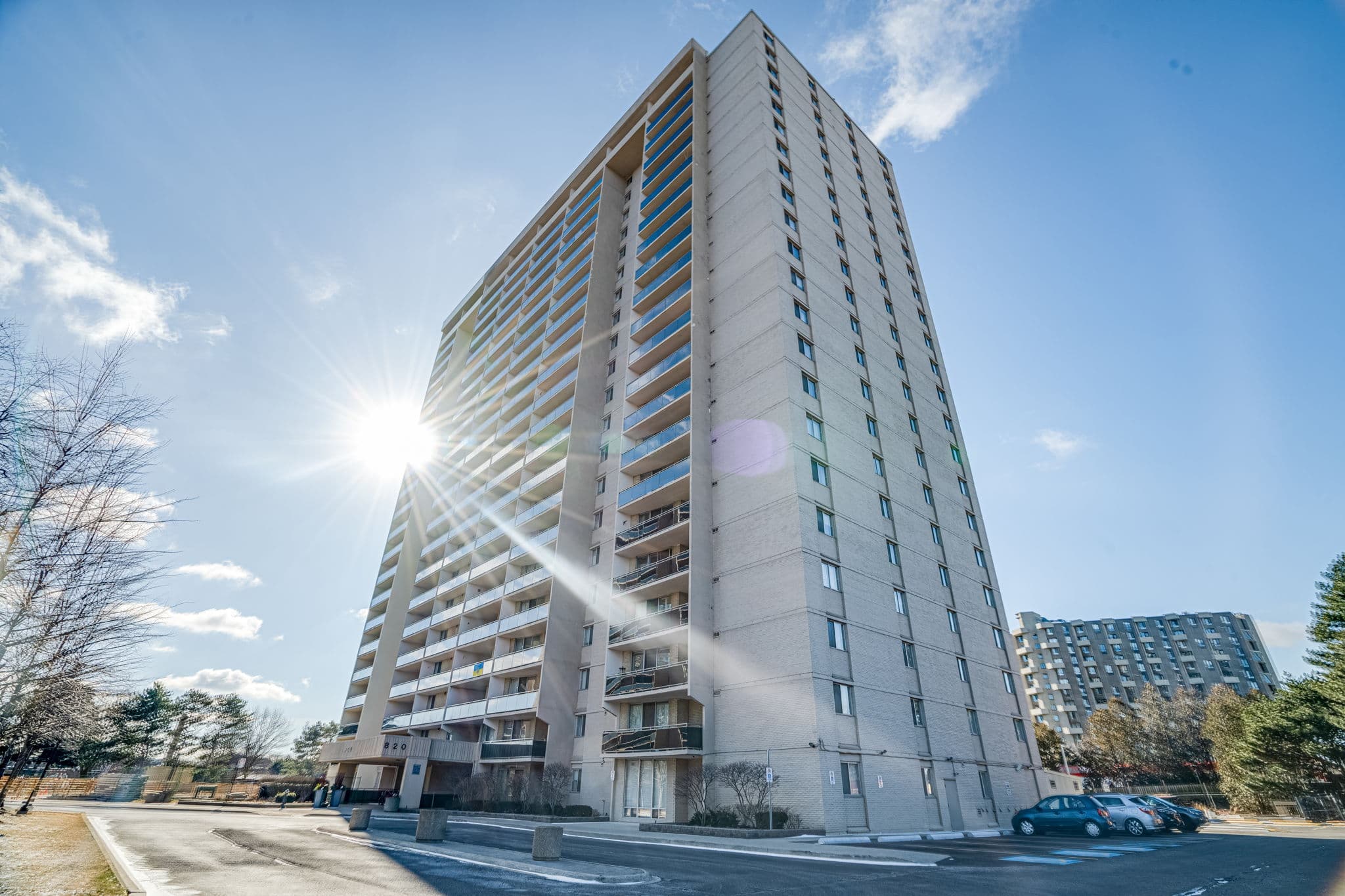 820 Burnhamthorpe Rd Unit 104 Toronto, ON M9C 4W2