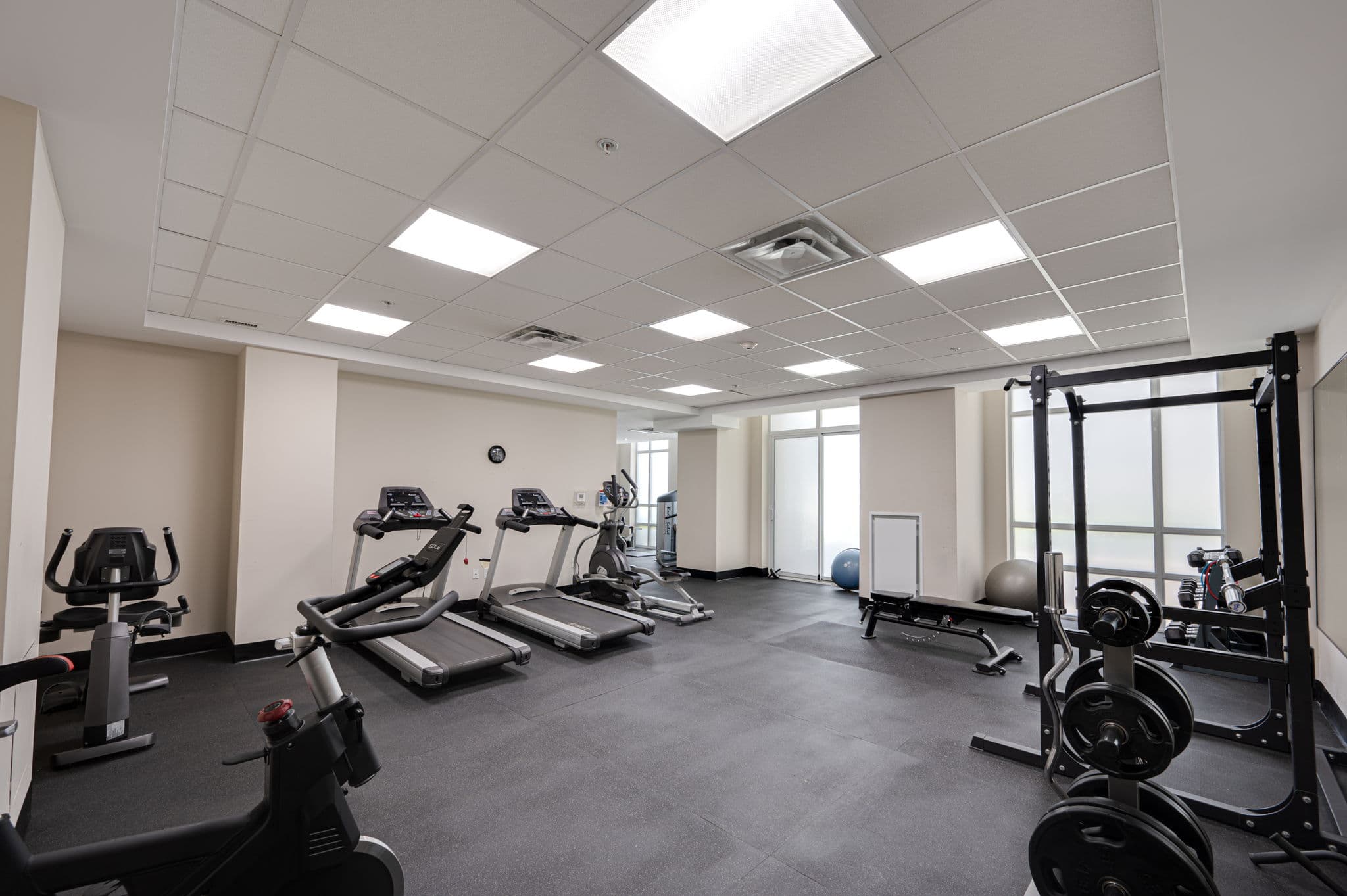 85 Robinson St Unit 803 Hamilton, ON L8P 0B9
