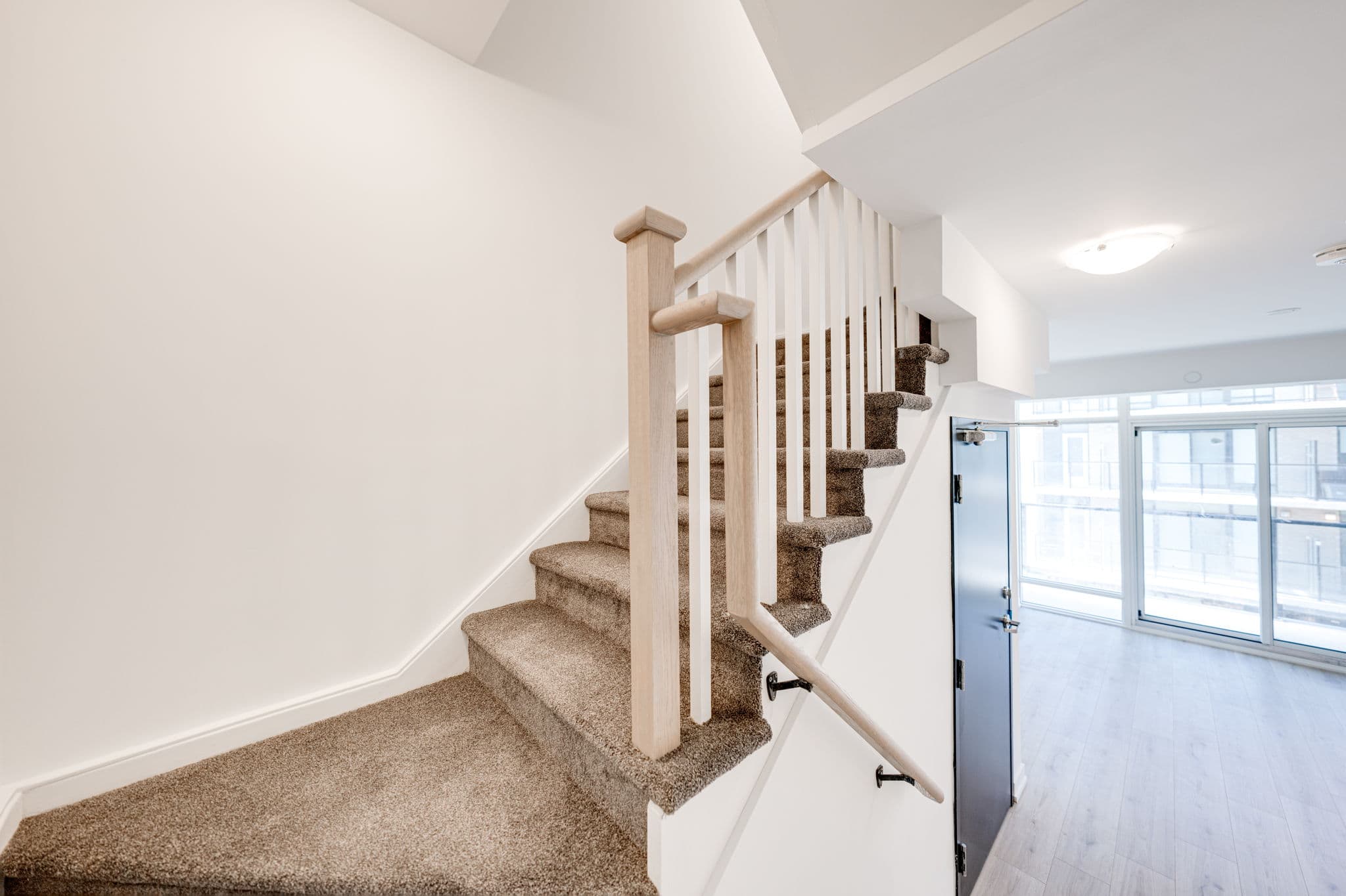 861 Sheppard Ave W 5 Toronto, ON M3H 2T4