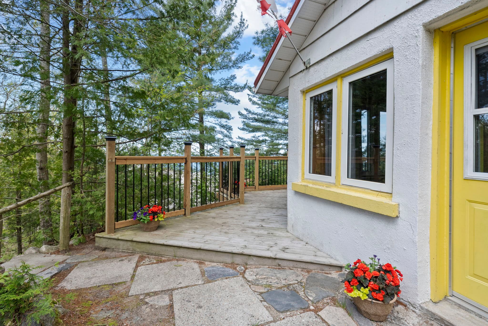 862 Tiny Beaches Rd S ON L0L 2T0