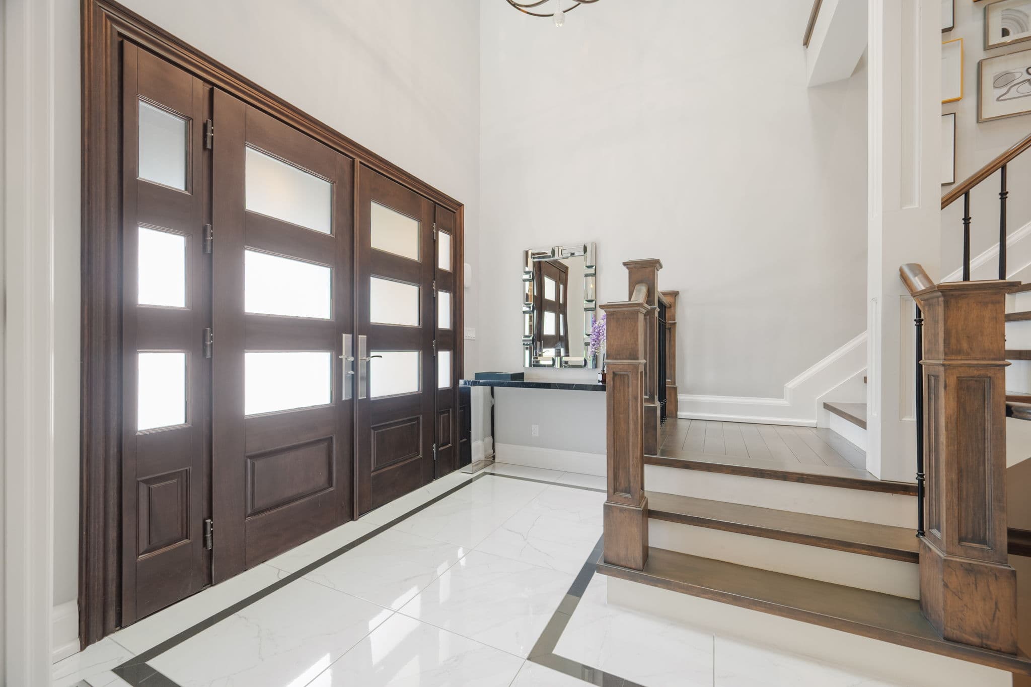866 Taplin Dr Pickering, ON L1V 1H3
