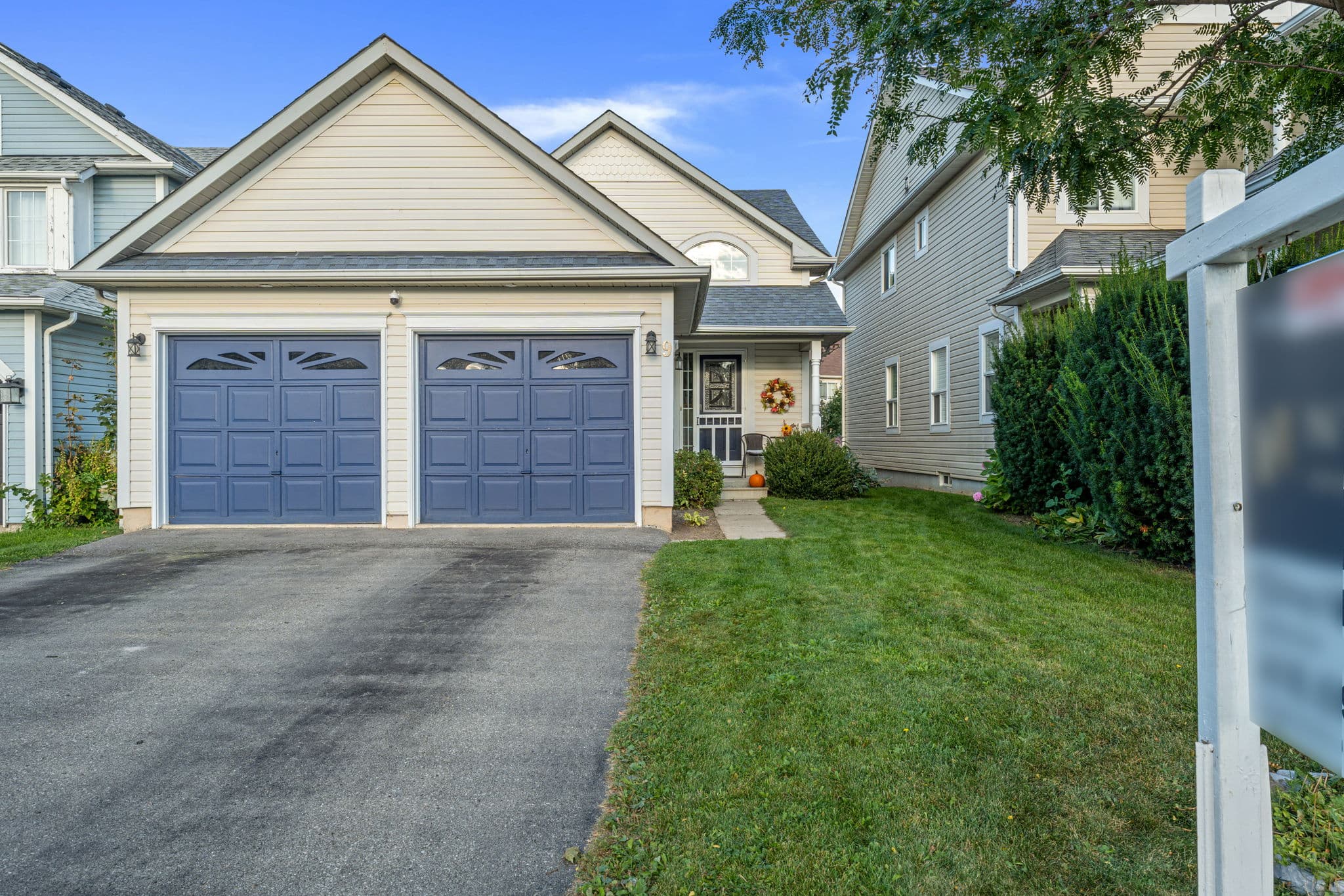 9 McCurdy Dr New Tecumseth, ON L0G 1W0