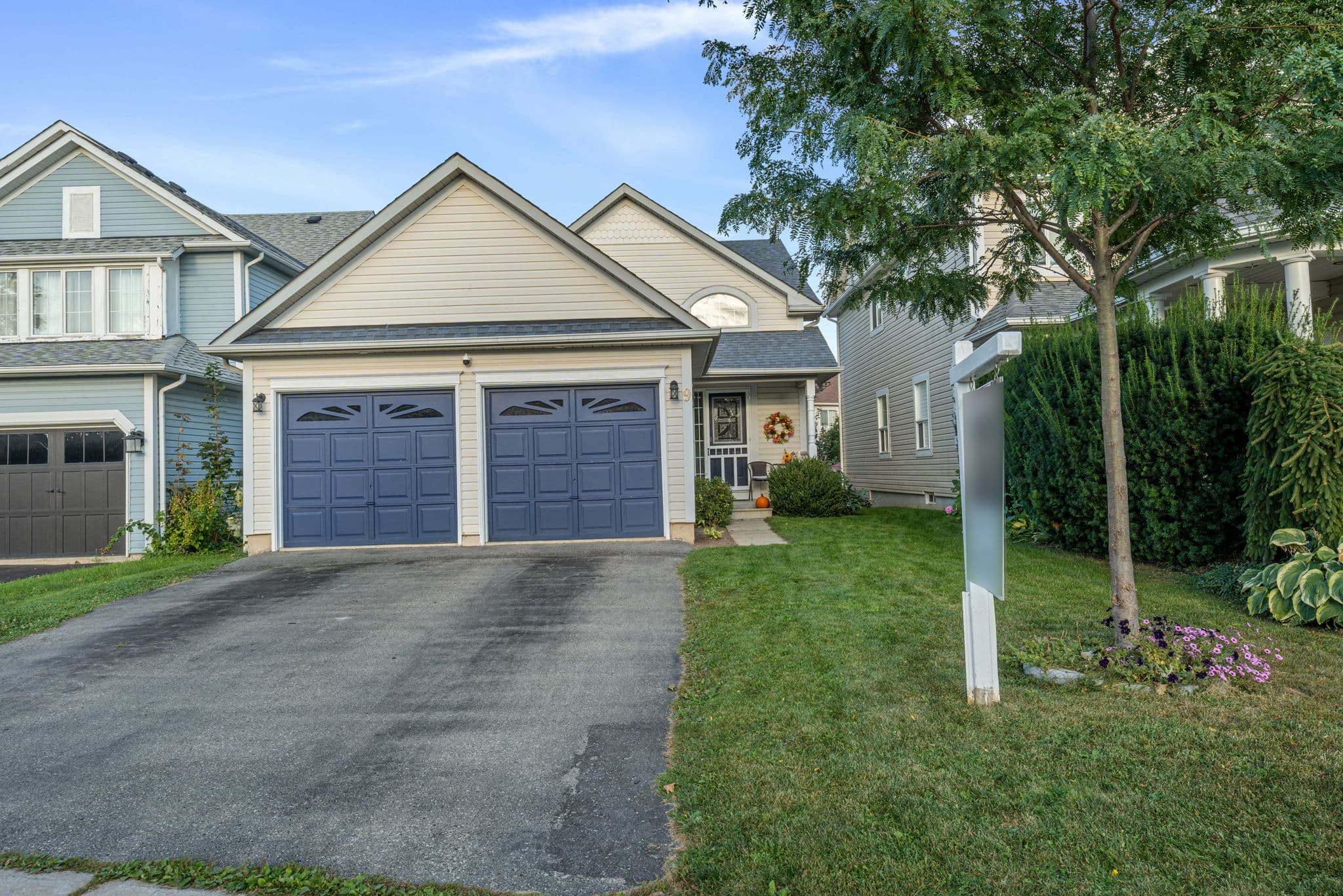 9 McCurdy Dr New Tecumseth, ON L0G 1W0