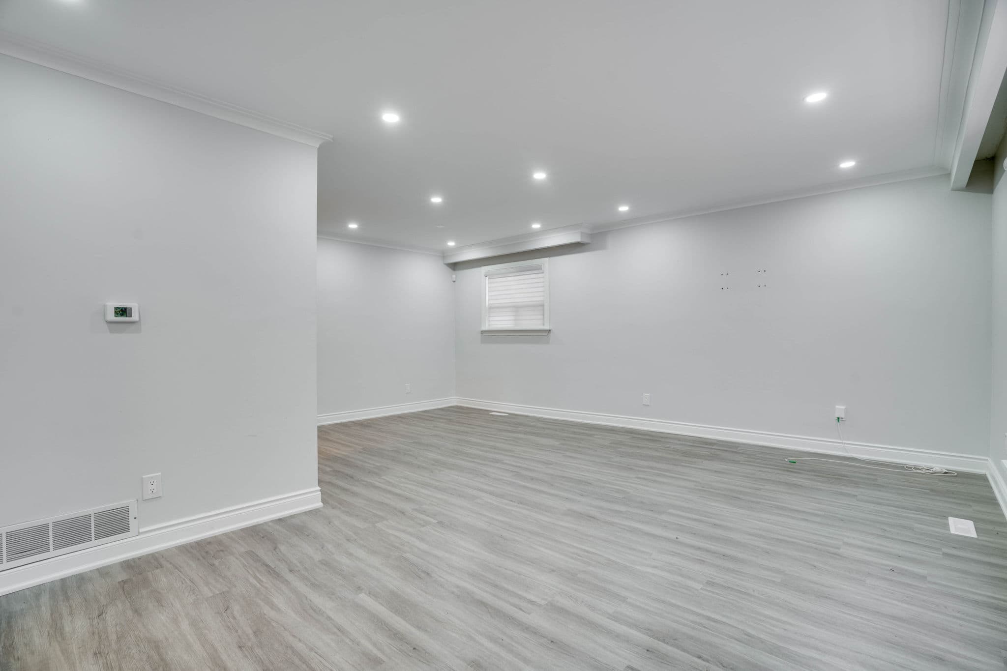 9 Metcalfe Ct Halton Hills, ON L7G 4N6