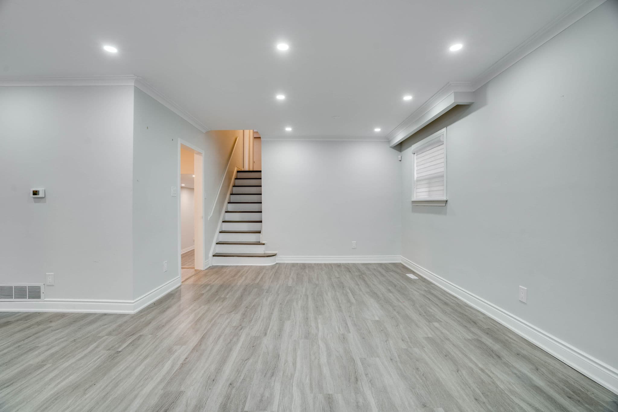 9 Metcalfe Ct Halton Hills, ON L7G 4N6