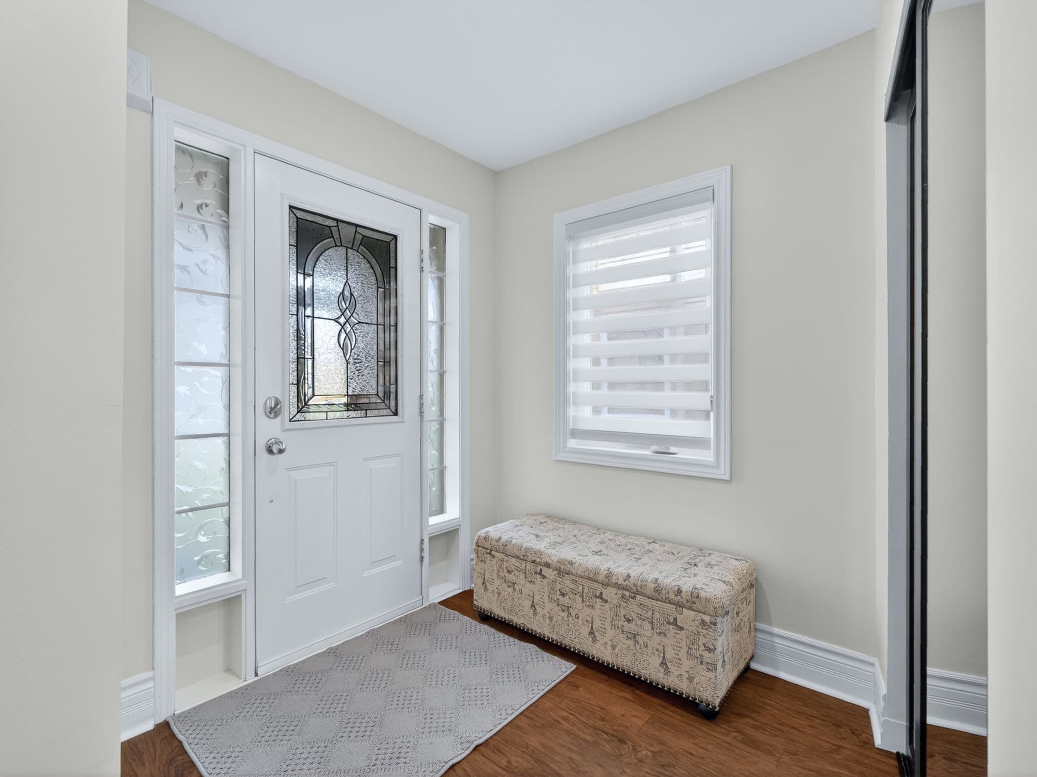 92 Noble Dr Bradford West Gwillimbury, ON L3Z 3B4