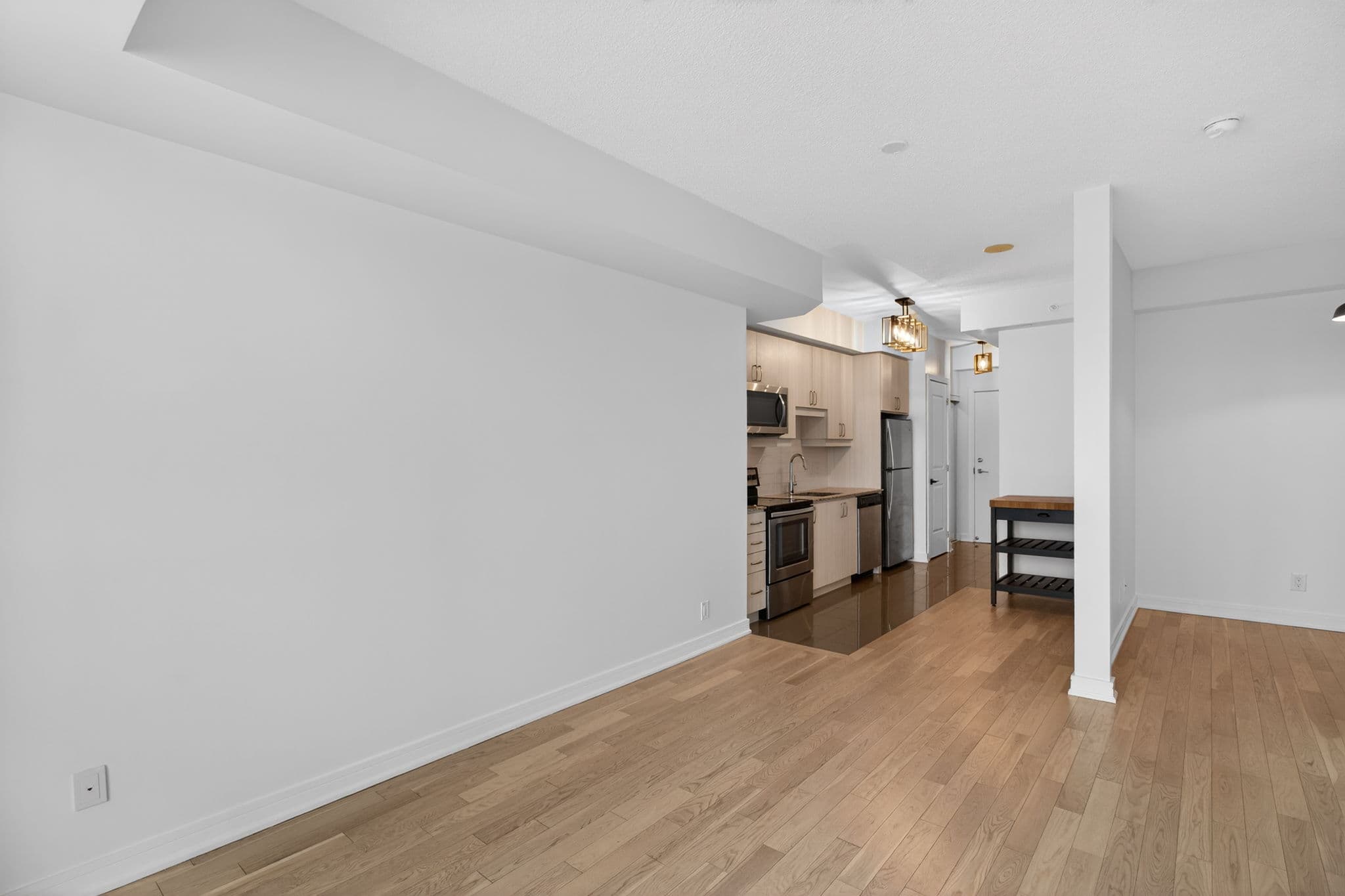 9201 Yonge St Richmond Hill, ON L4C 1H9