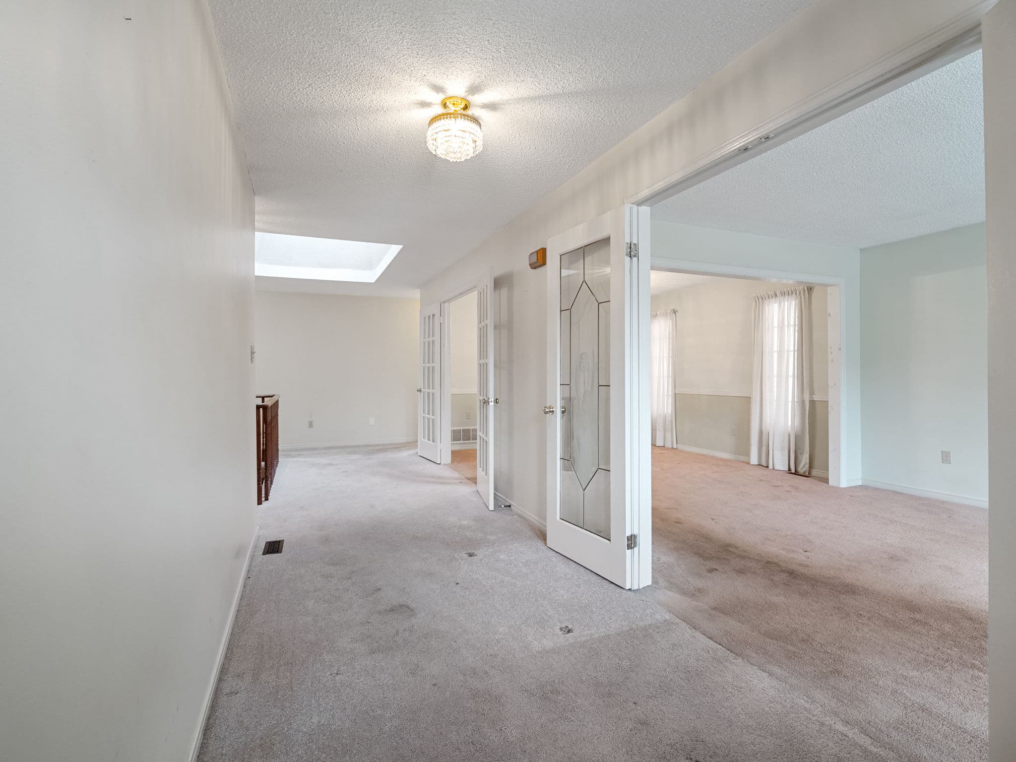 930 Glenanna Rd Pickering, ON L1V 5E6