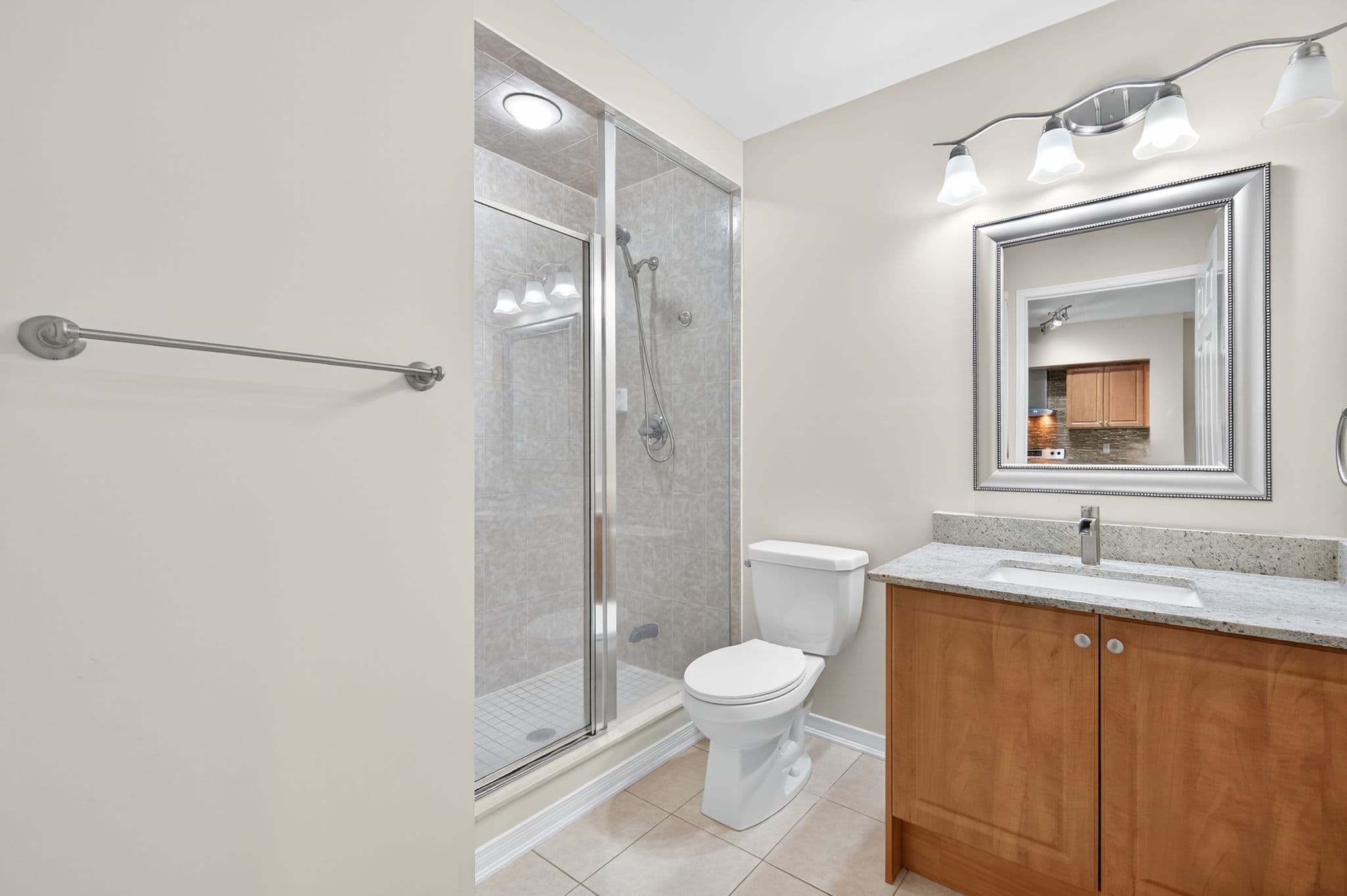 9451 Jane St Unit 308 Vaughan, ON L6A 4H7