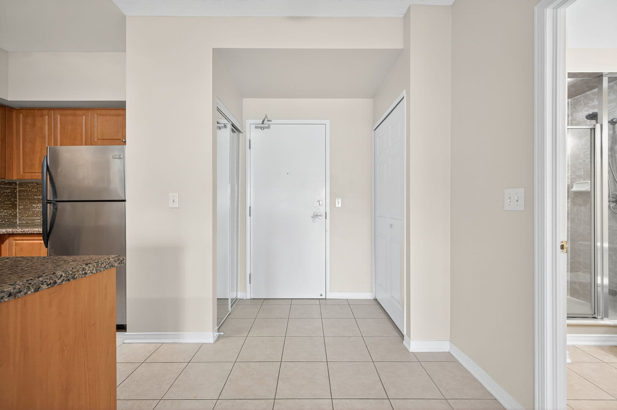 9451 Jane St Unit 308 Vaughan, ON L6A 4H7