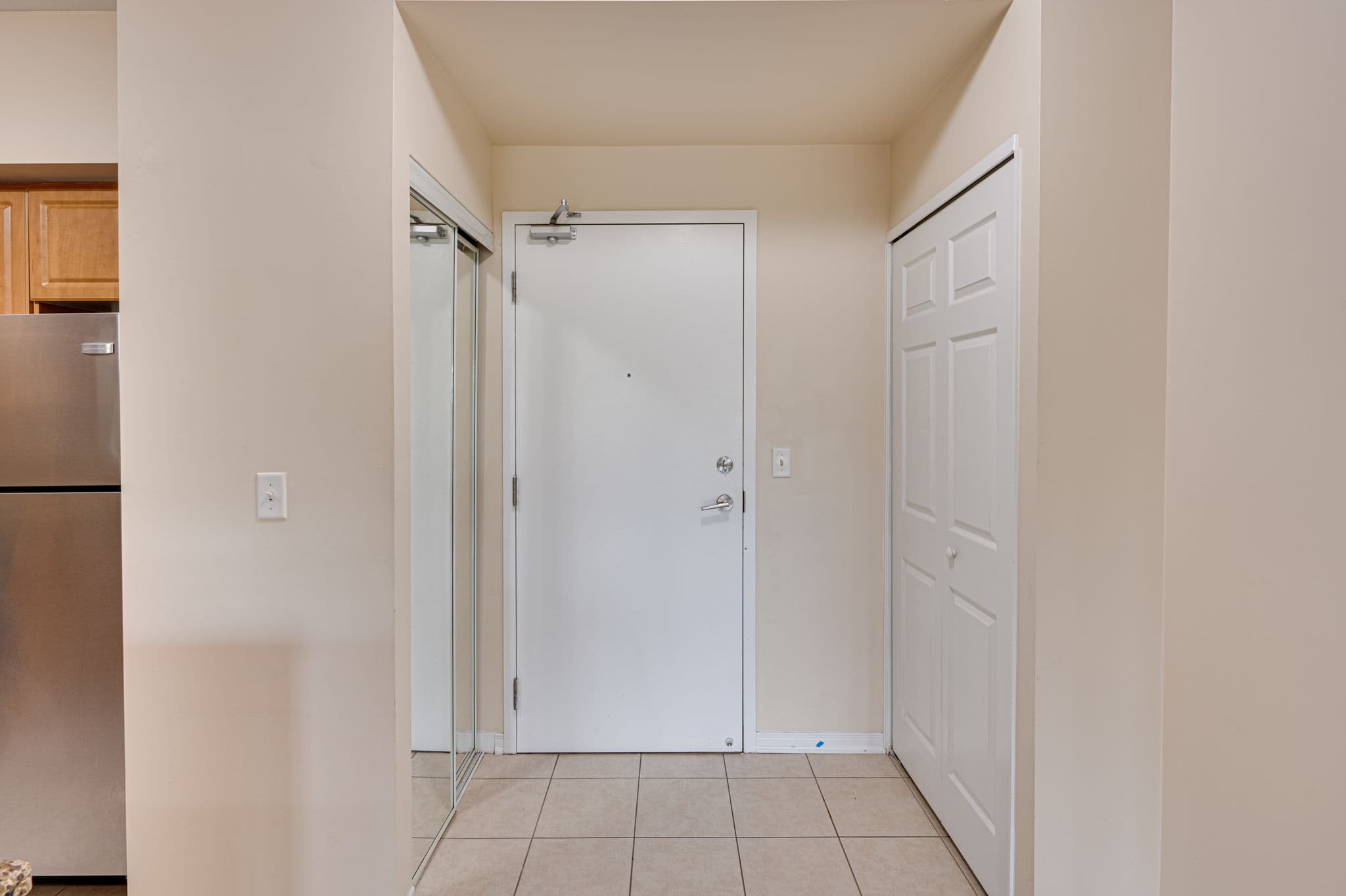 9451 Jane St Unit 308 Vaughan, ON L6A 4H7