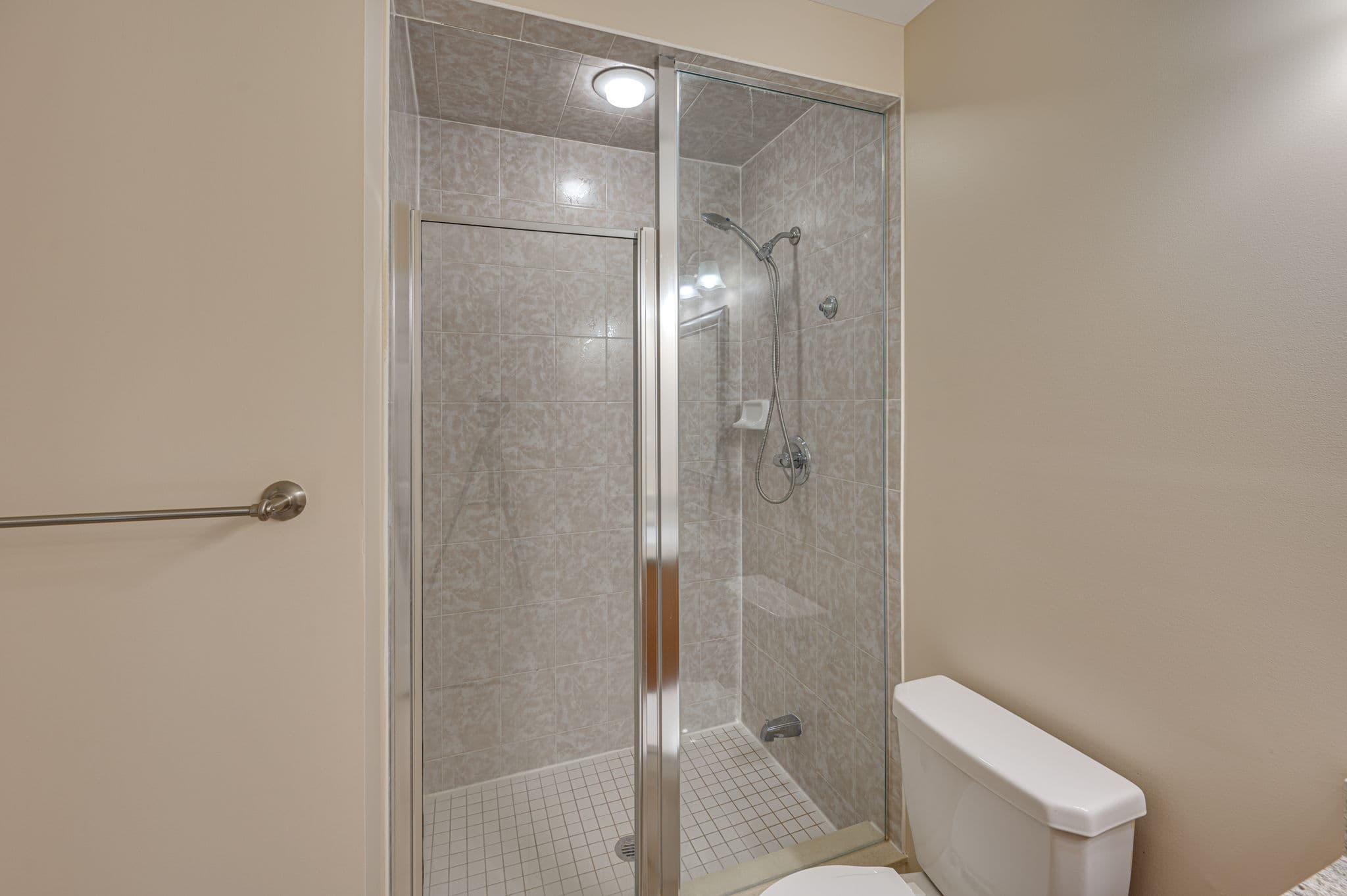 9451 Jane St Unit 308 Vaughan, ON L6A 4H7