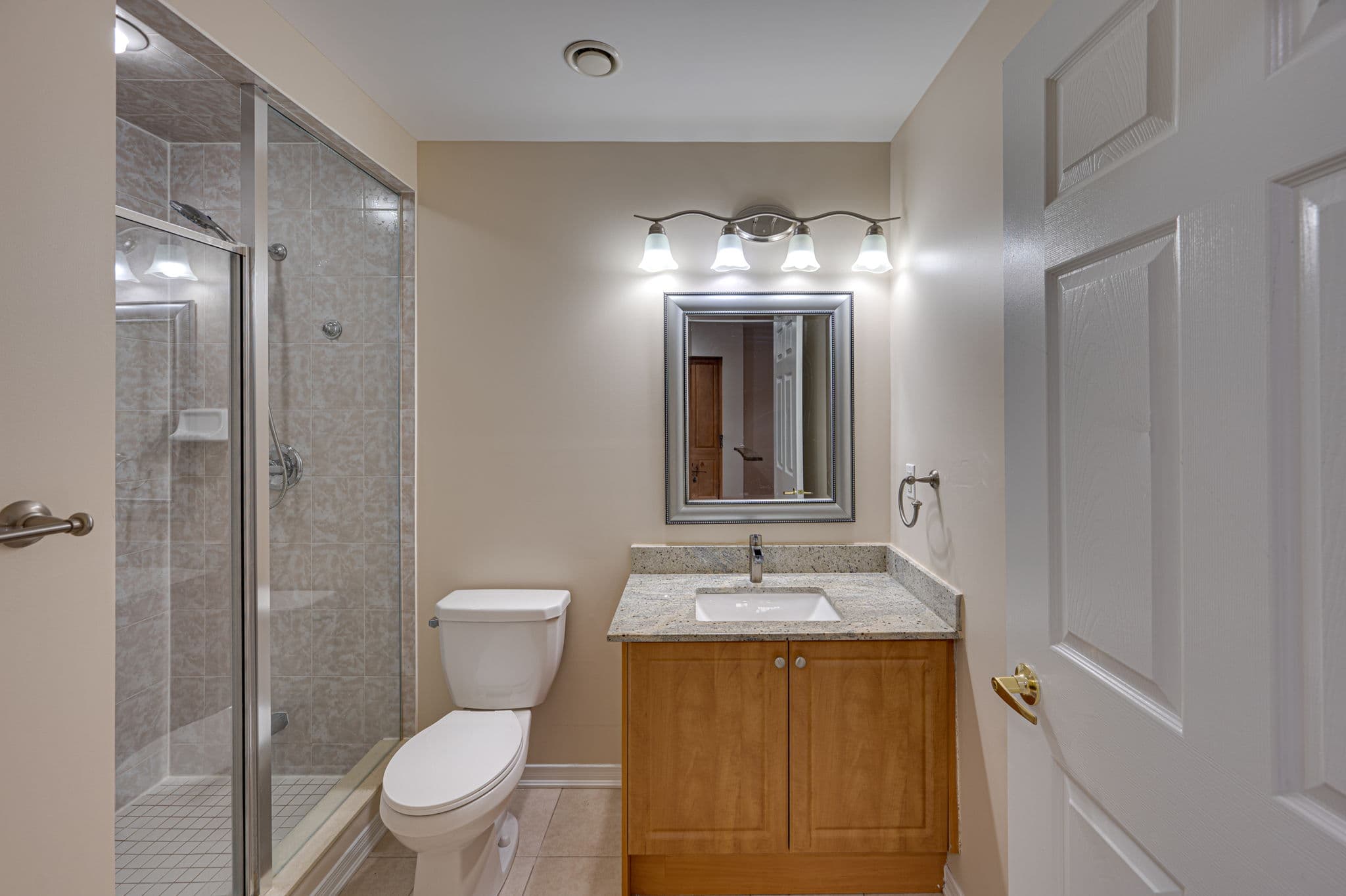 9451 Jane St Unit 308 Vaughan, ON L6A 4H7