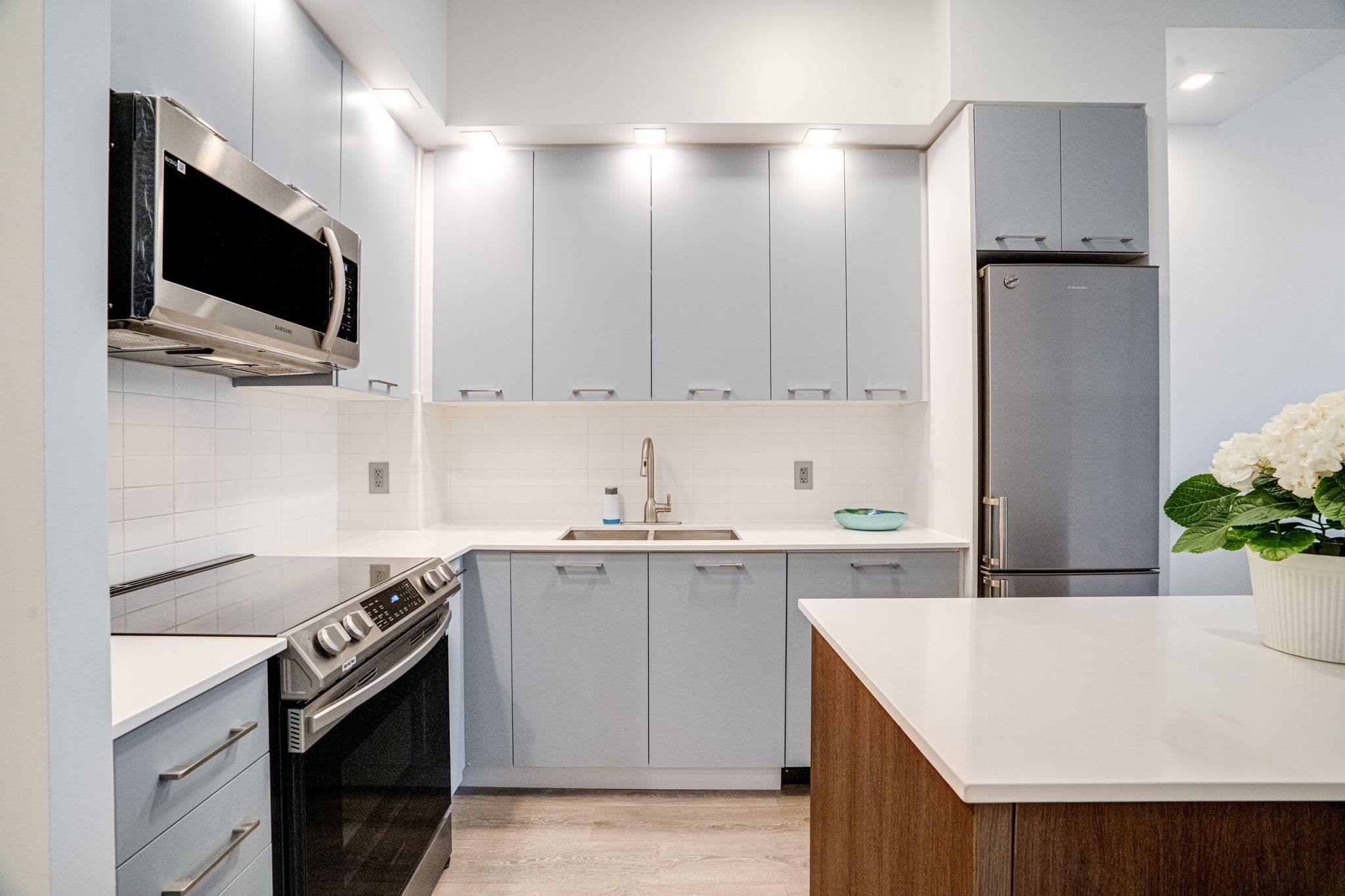 9471 Yonge St Unit 745 Richmond Hill, ON L4C 1V4