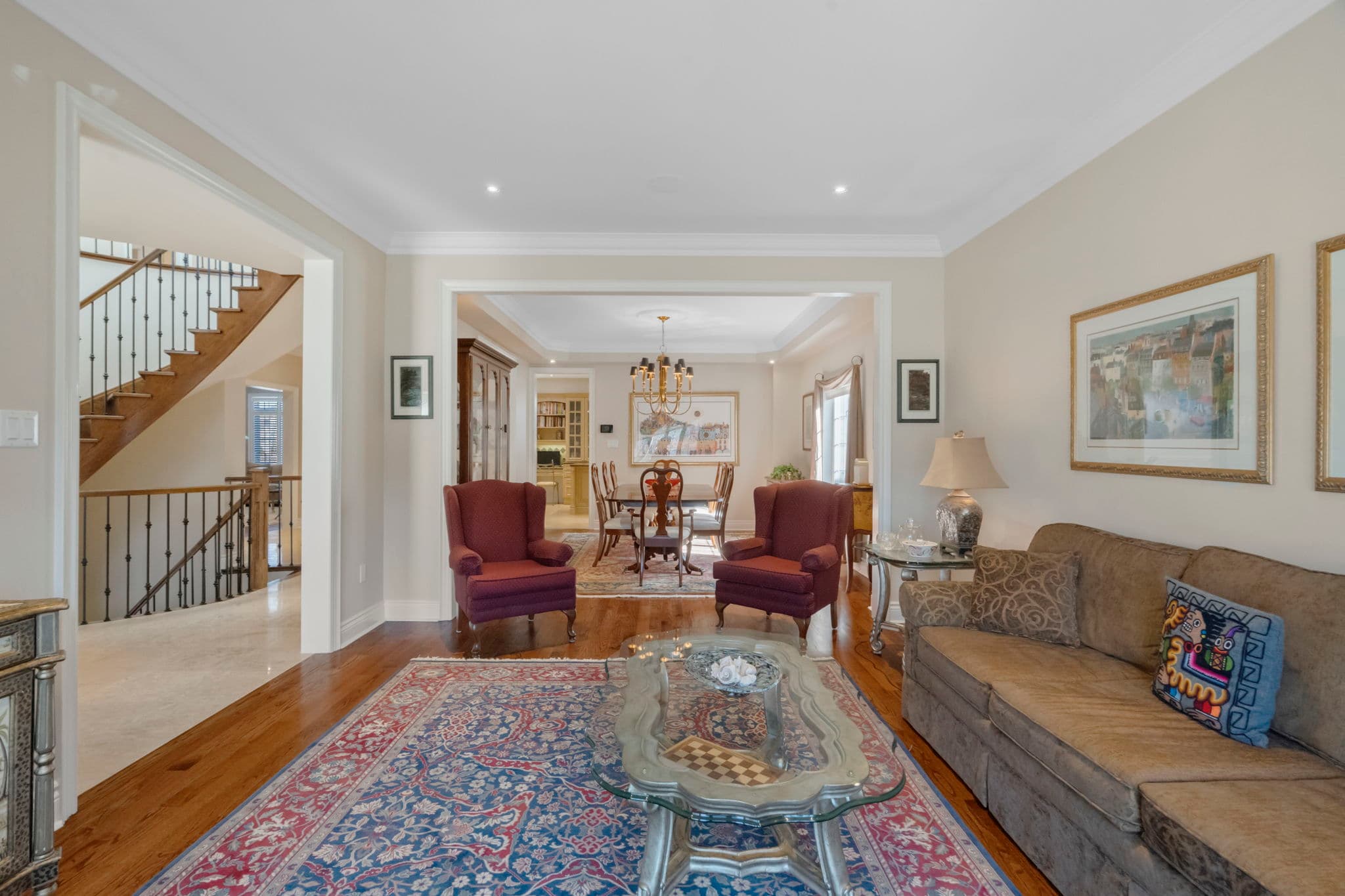 95 Sanibel Crescent Vaughan, ON L4J 8K7